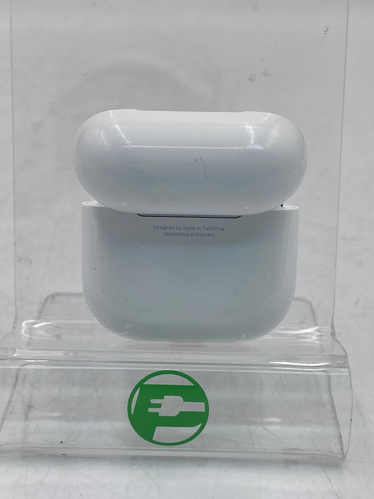 Apple AirPods 4th Gen ANC with MagSafe Charging Case A3056 A3055 A3059 MXP93LL/A Wireless In-Ear Bluetooth Headphones