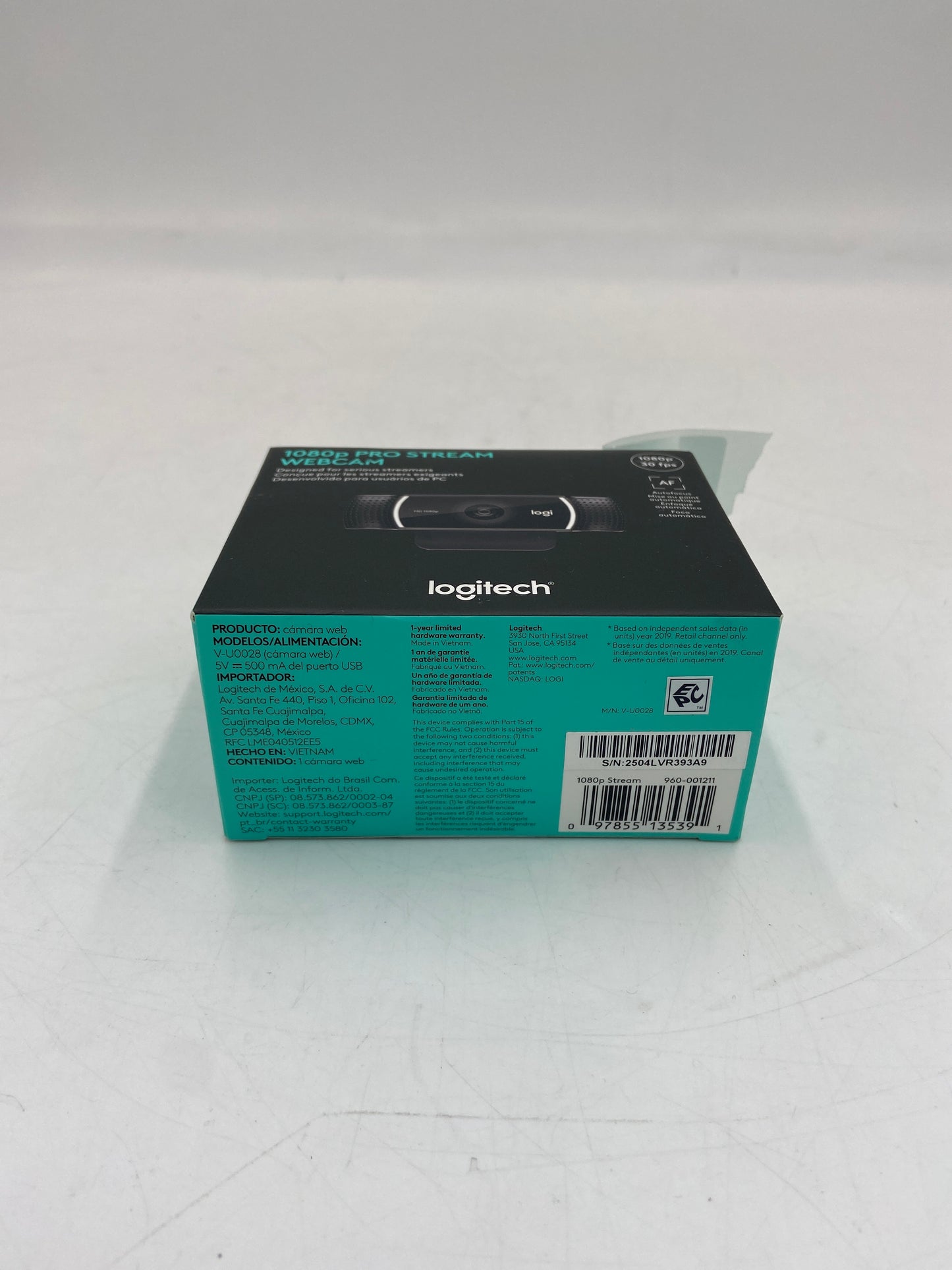 New Logitech 1080p pro stream Webcam V-U0028