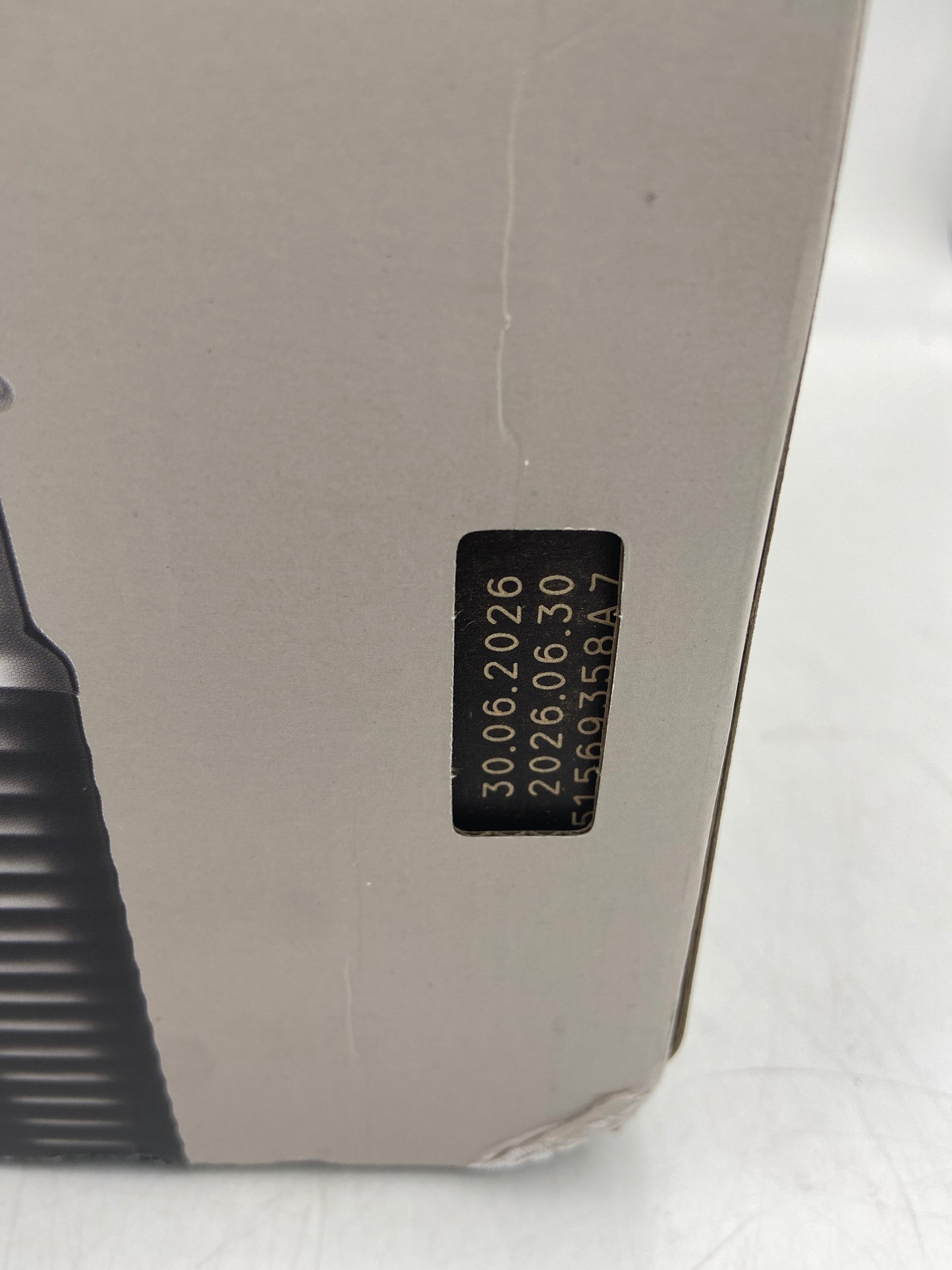 New Open Box Nespresso Vertuo Pop+ & Aeroccino 3 Compact Coffee Machine & Milk Frother