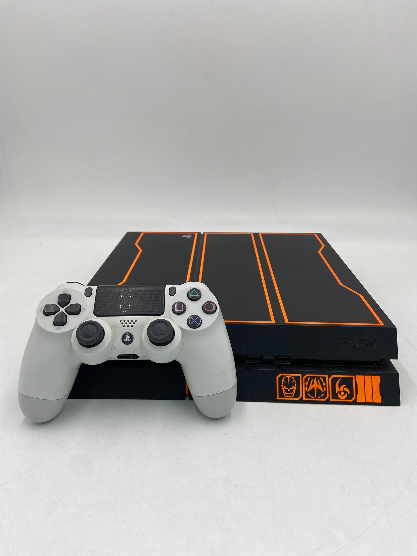 Sony PlayStation 4 PS4 500GB Call of Duty: Black Ops III Edition CUH-1215B