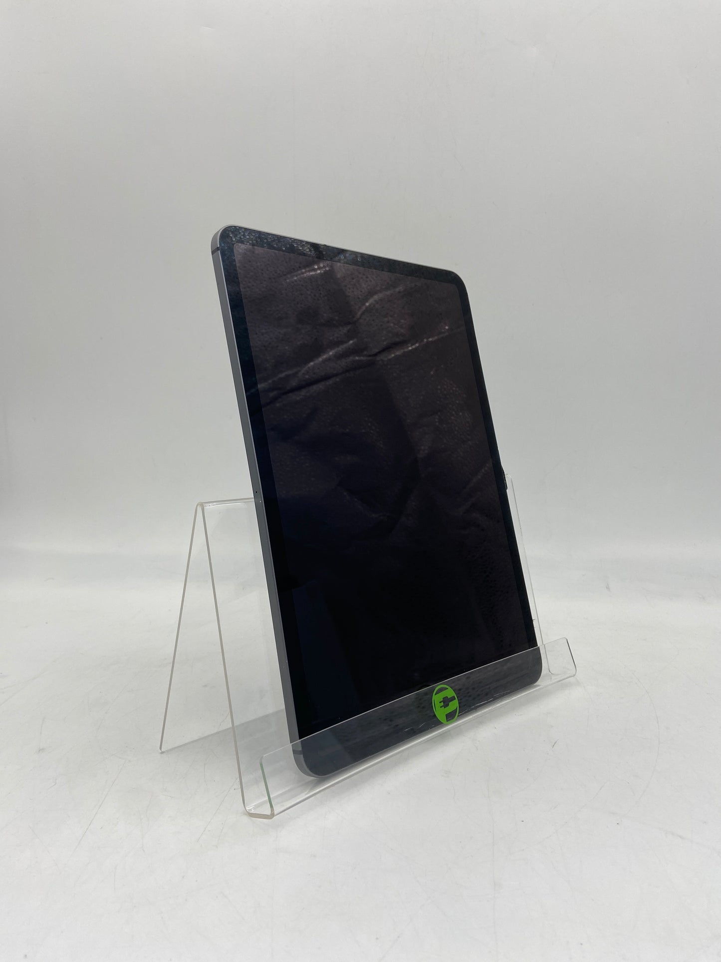 Unlocked Apple iPad Pro 11" 4th Gen 128GB 17.5.1 Space Gray