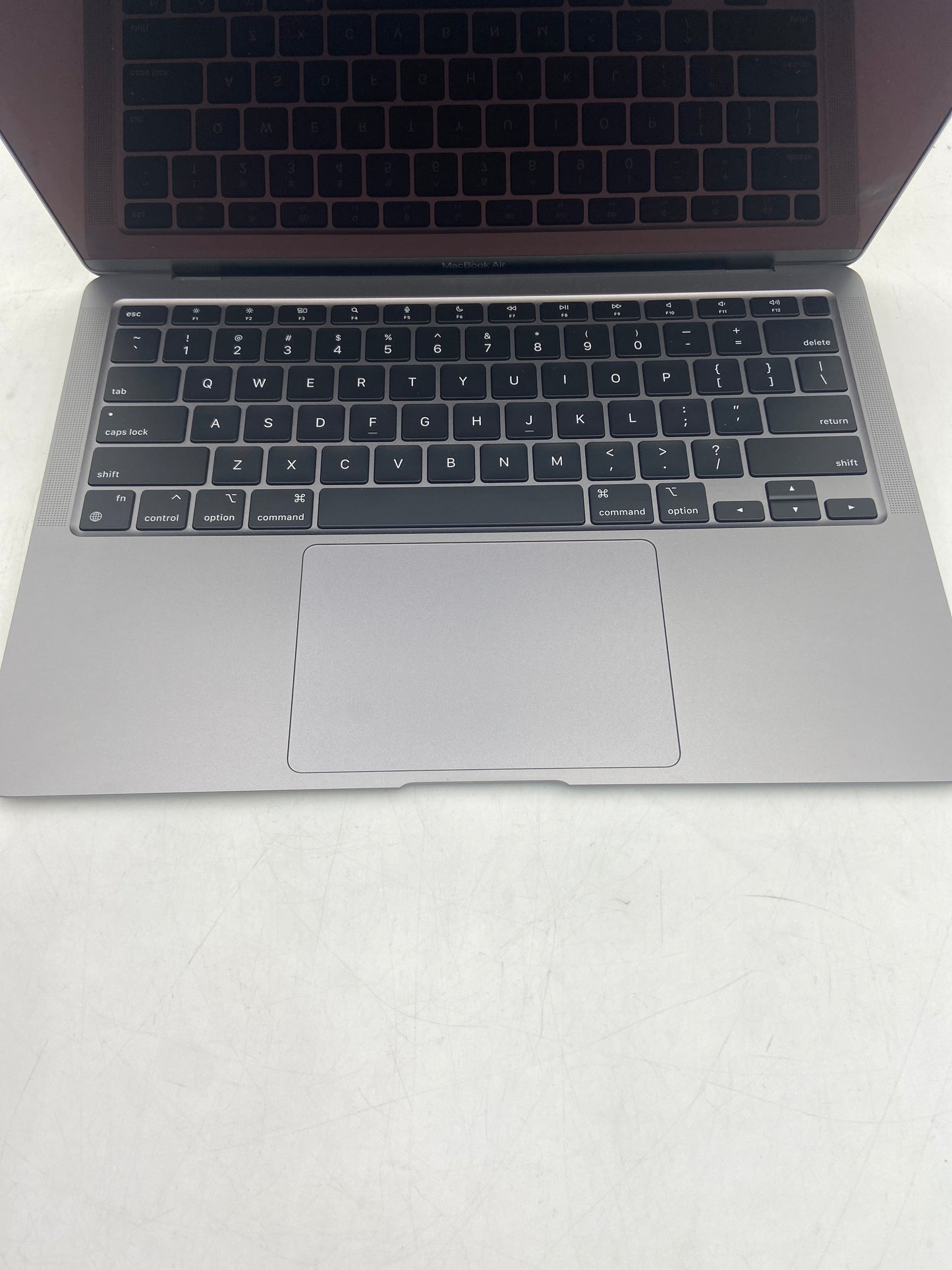 2020 Apple MacBook Air 13" M1 3.2GHz 8GB RAM 128GB SSD Silver A2337
