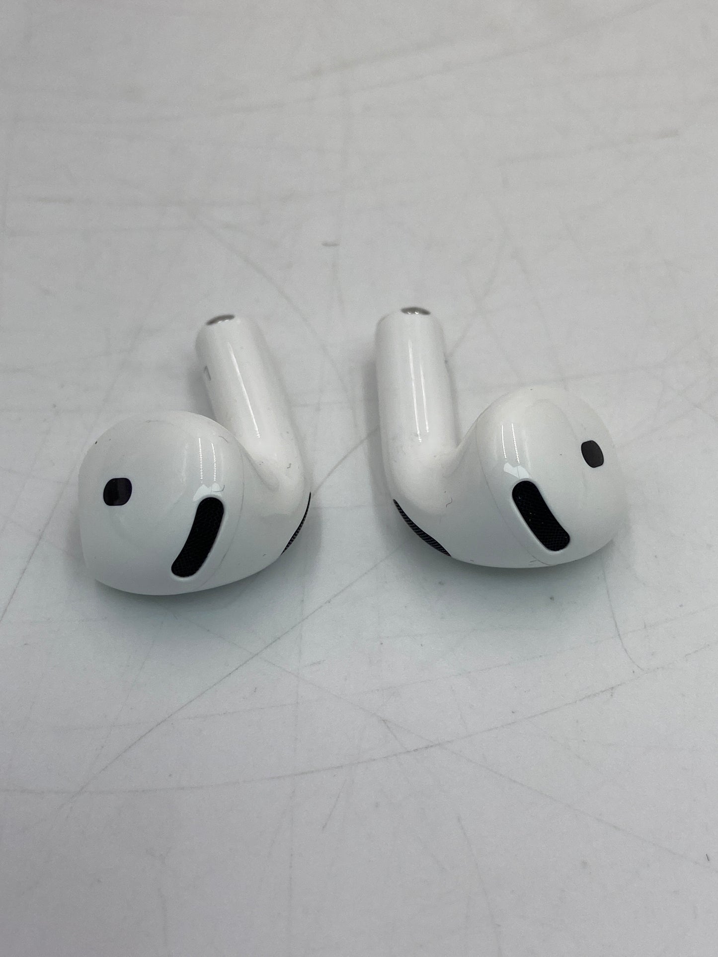 Apple AirPods 4th Gen ANC with MagSafe Charging Case A3056 A3055 A3059 MXP93LL/A Wireless In-Ear Bluetooth Headphones