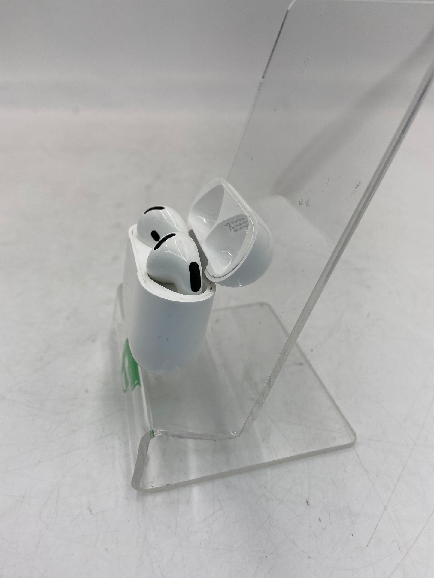Apple AirPods 4th Gen ANC with MagSafe Charging Case A3056 A3055 A3059 MXP93LL/A Wireless In-Ear Bluetooth Headphones