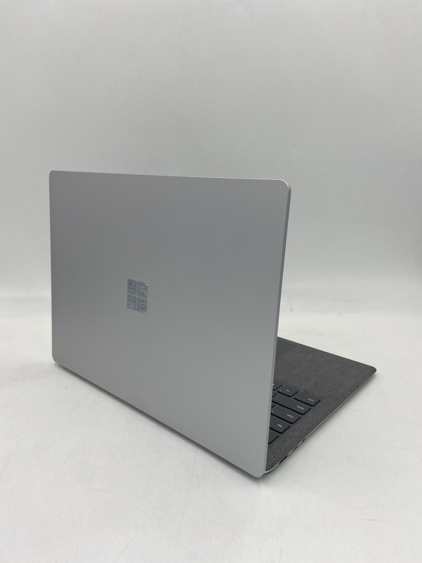 Windows Surface Laptop 3 1867 13" i5-1065G7 3.7GHz 8GB RAM 128GB windows
