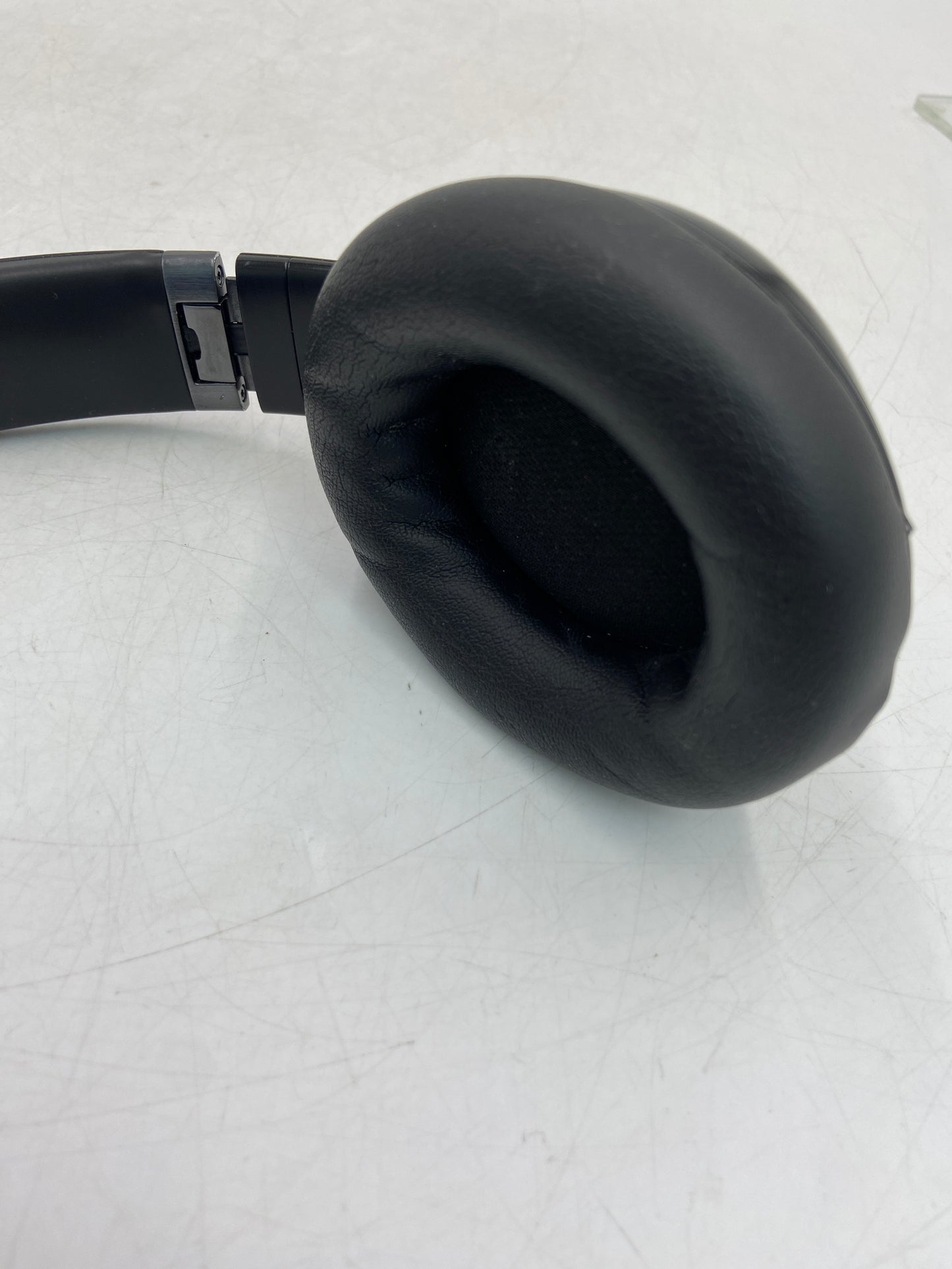 Beats Studio Pro Wireless Over-Ear Bluetooth Headphones Black A2924