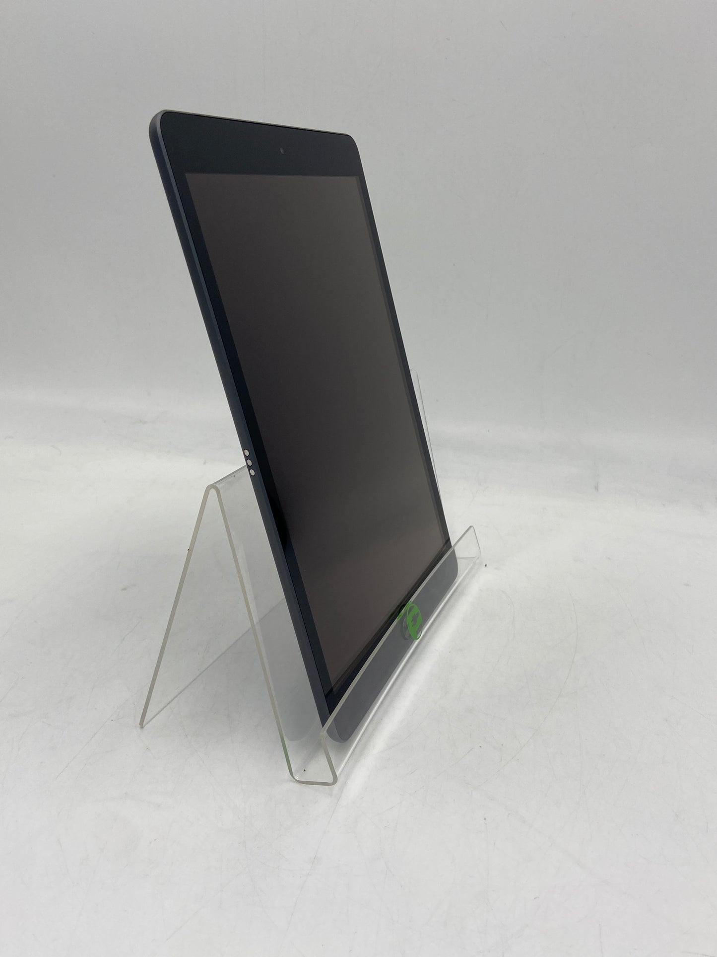 Unlocked Apple iPad 7th Gen 32GB Space Gray