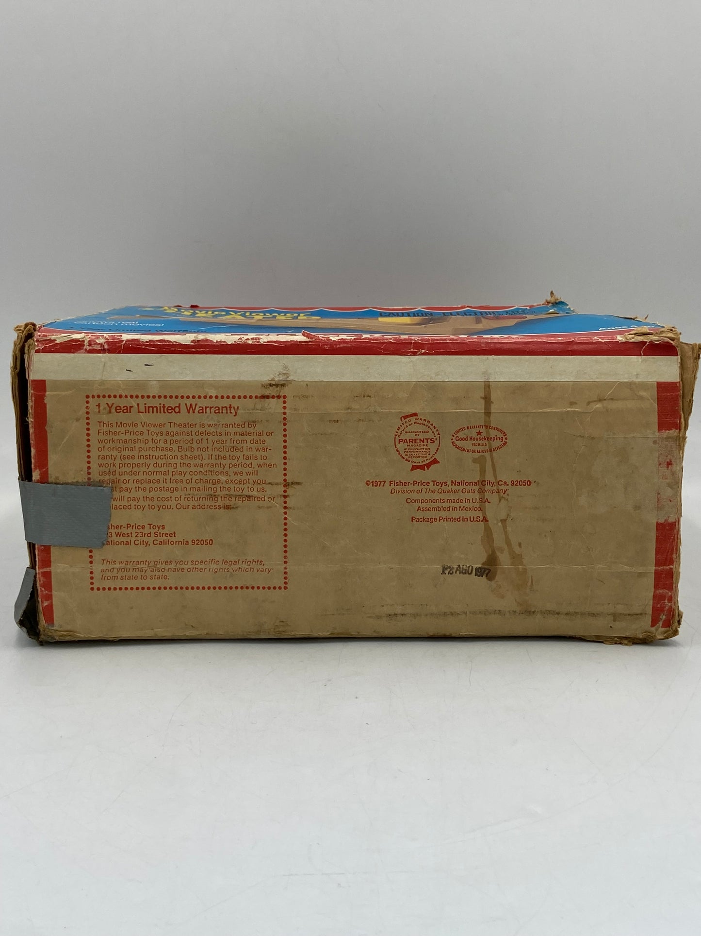 Vintage Fisher Price Movie Viewer Theater Toy 1977 with 7 Cartridges (NOT TESTED)