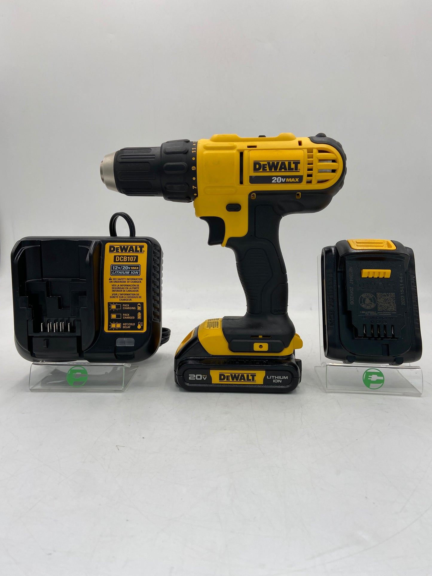 DeWalt DCD771 KIT 20V MAX 1/2" (13mm) Cordless Drill Driver