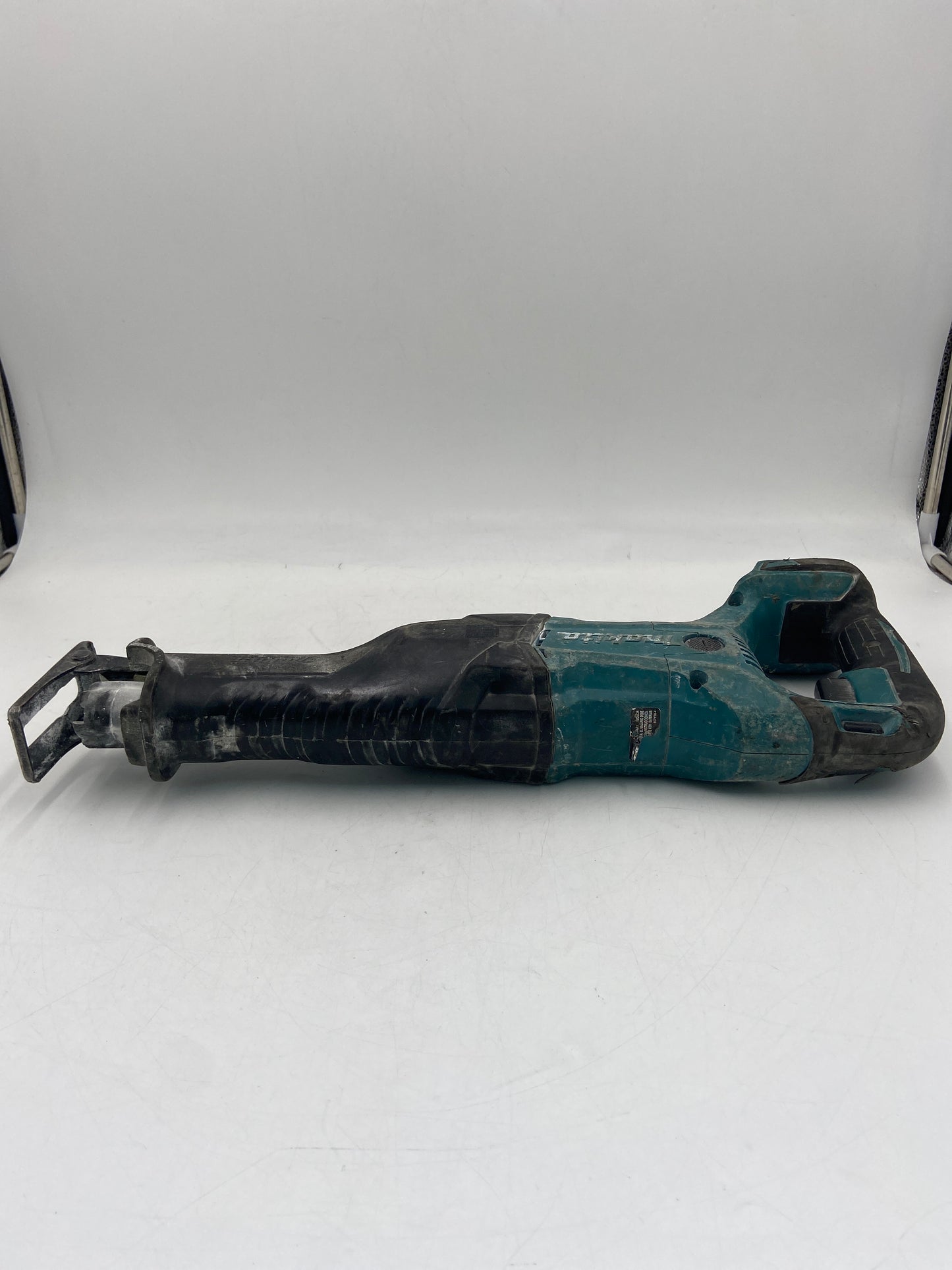 Makita XRJ04 18V Cordless Reciprocating Saw