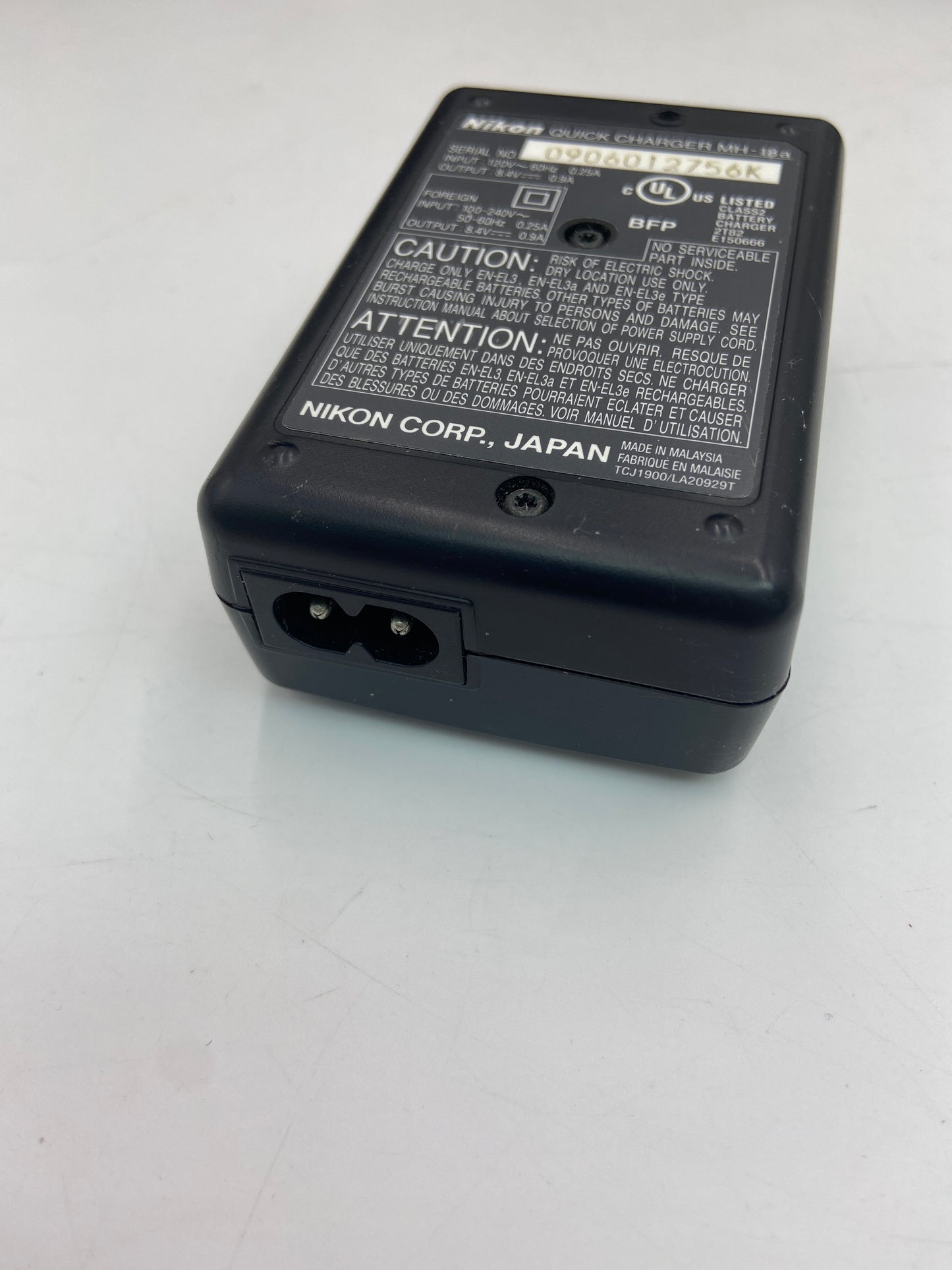 Nikon D90 12.3MP DSLR Camera