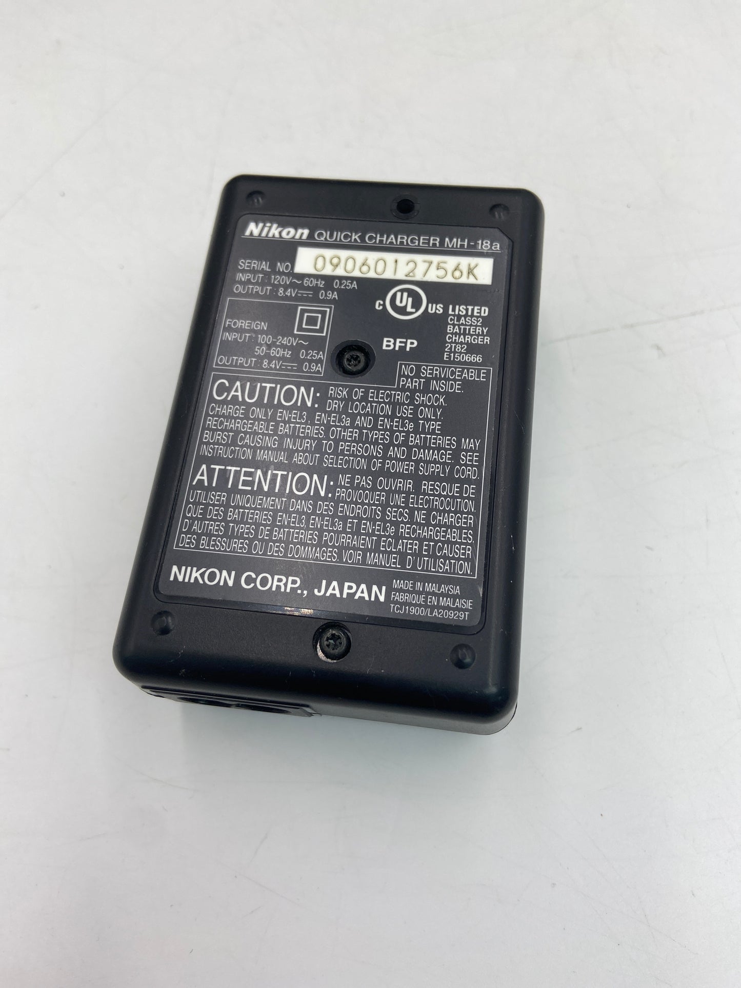 Nikon D90 12.3MP DSLR Camera