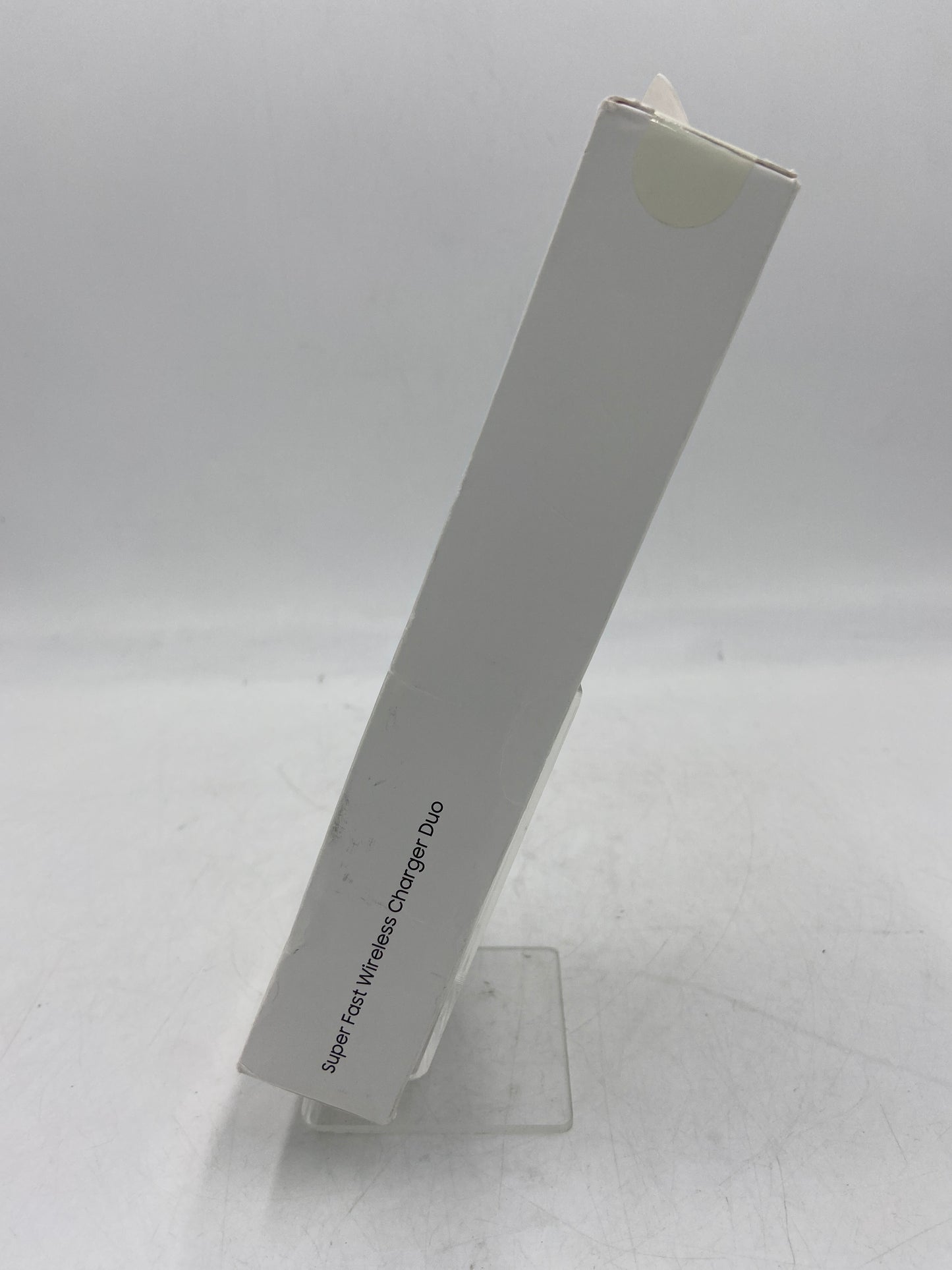 New Samsung Super Fast Wireless Charger Duo Wireless Charger EP-P5400