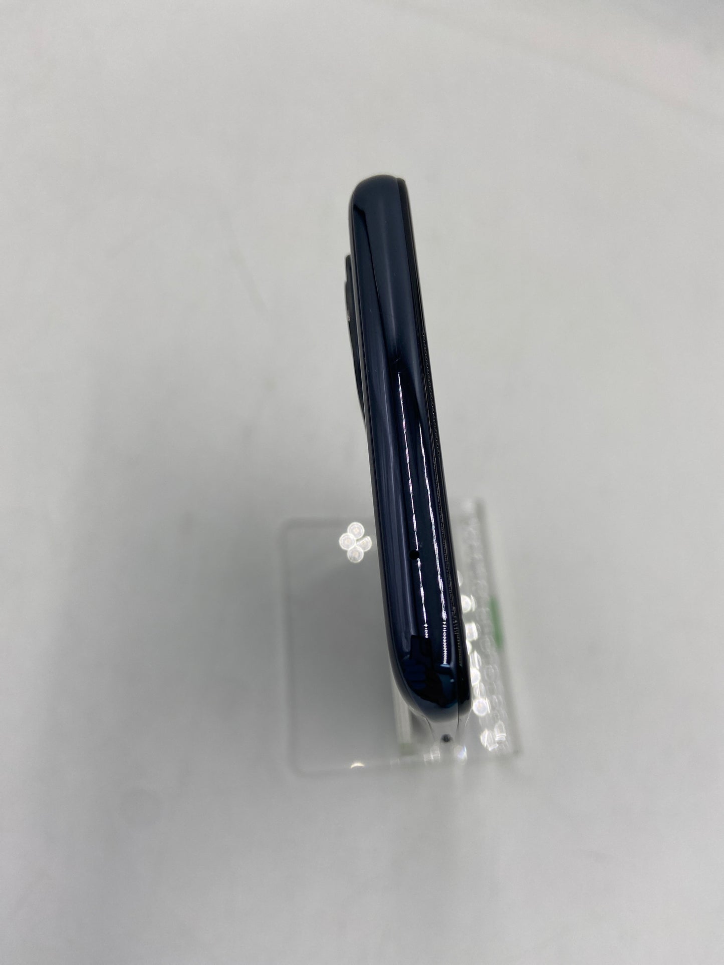 Broken Factory Unlocked OnePlus 95G 128MB LE2117