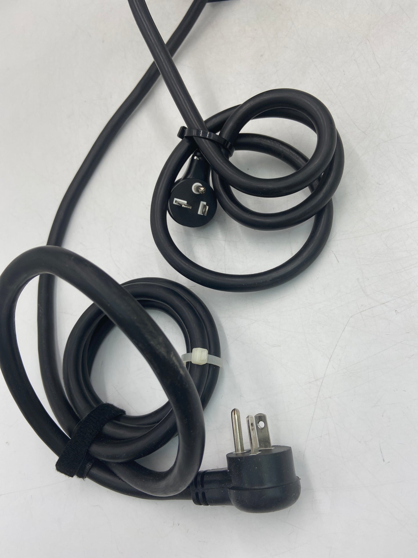 CyberPower MBP20A6 Maintenance Bypass Switch for Uninterruptible Power Supply