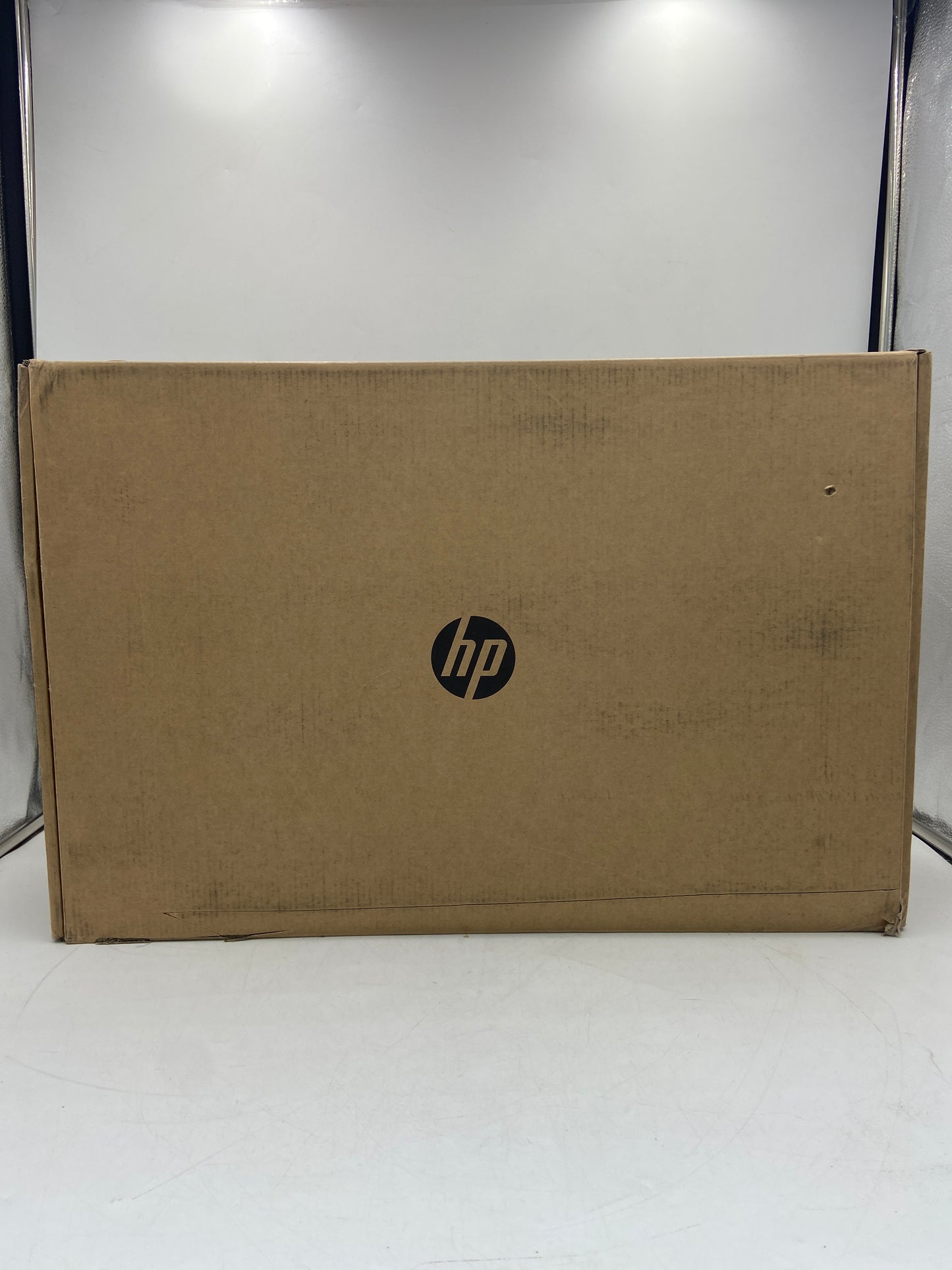 HP 22-dg0024 celeron j4025 4GB RAM 128GB SSD uhd graphics 600