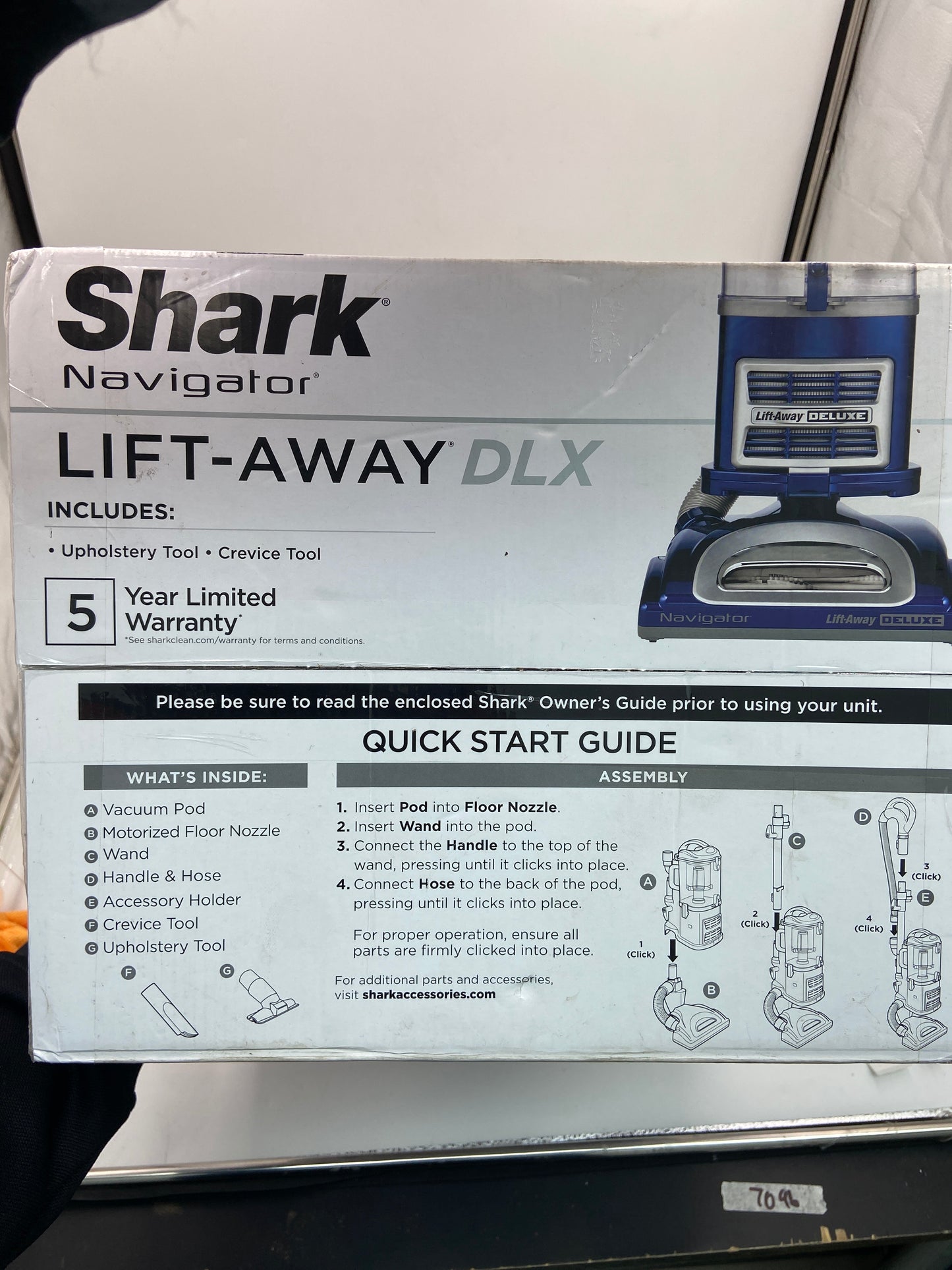 New Shark Navigator Lift-Away DXL Multipurpose Vacuum NV360