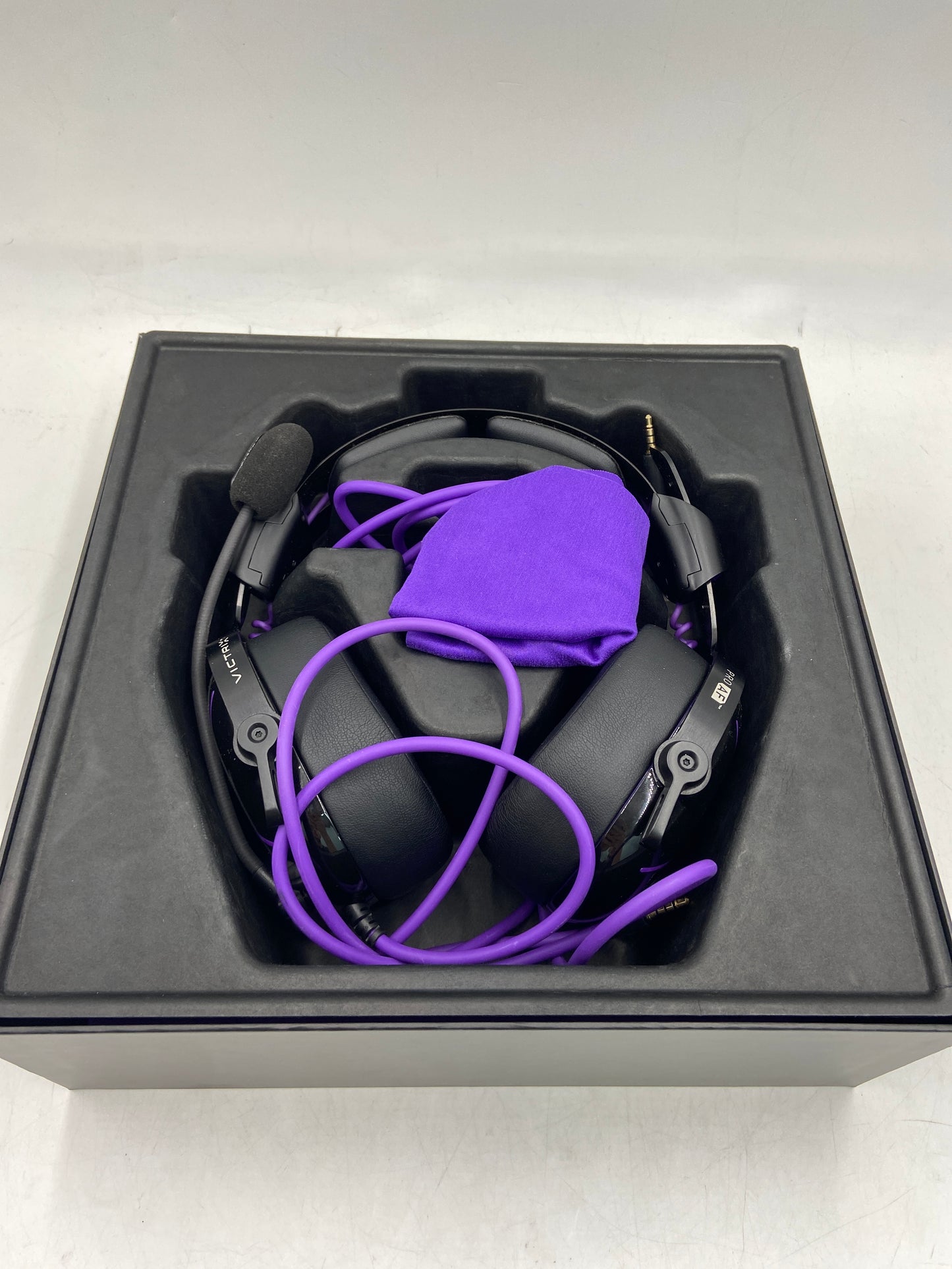 VICTRIX PRO AF Black/Purple PlayStation 4 PS4 and PlayStation 5 PS5