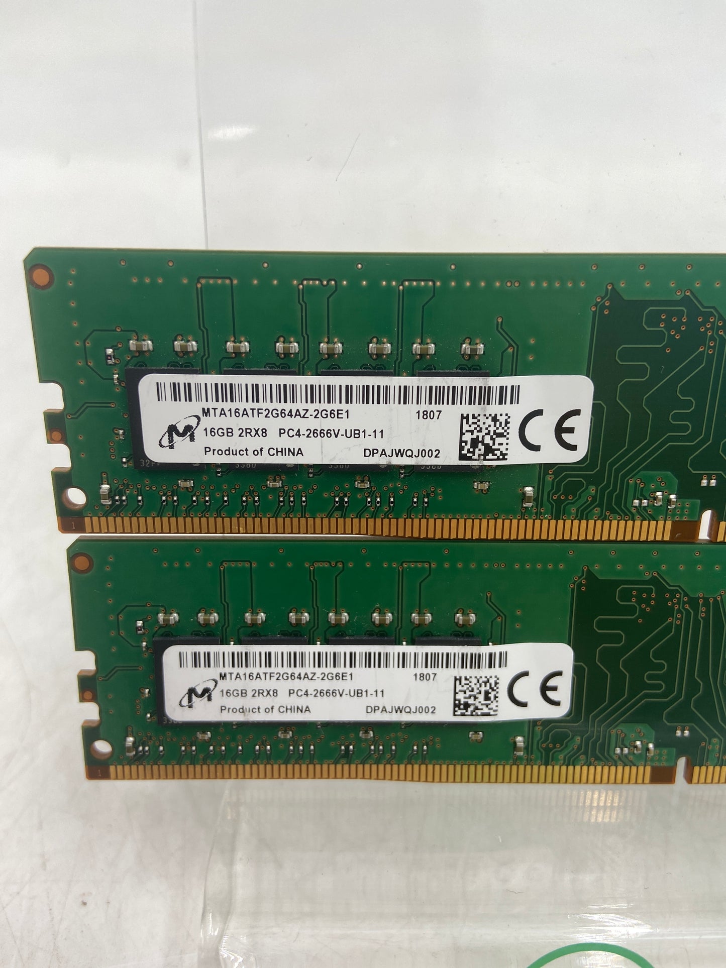 Micron PC4-2666V-UB1-11 16GB (2x8GB) RAM DDR4 2666MHz MTA16ATF2G64AZ-2G6E1
