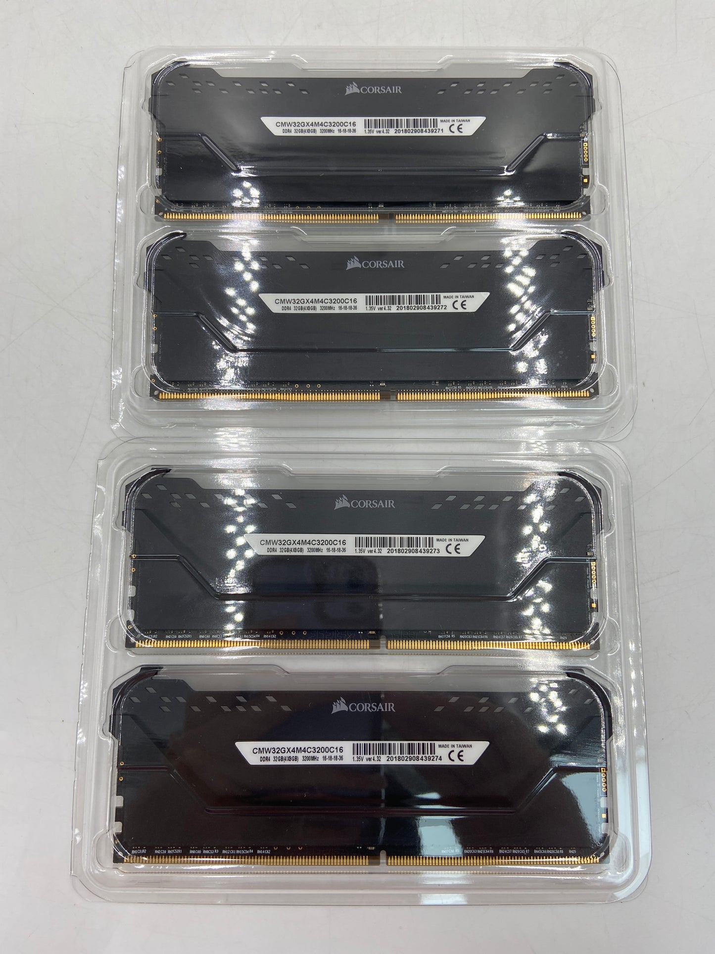 Corsair Vengence RGB Pro 4x8GB RAM