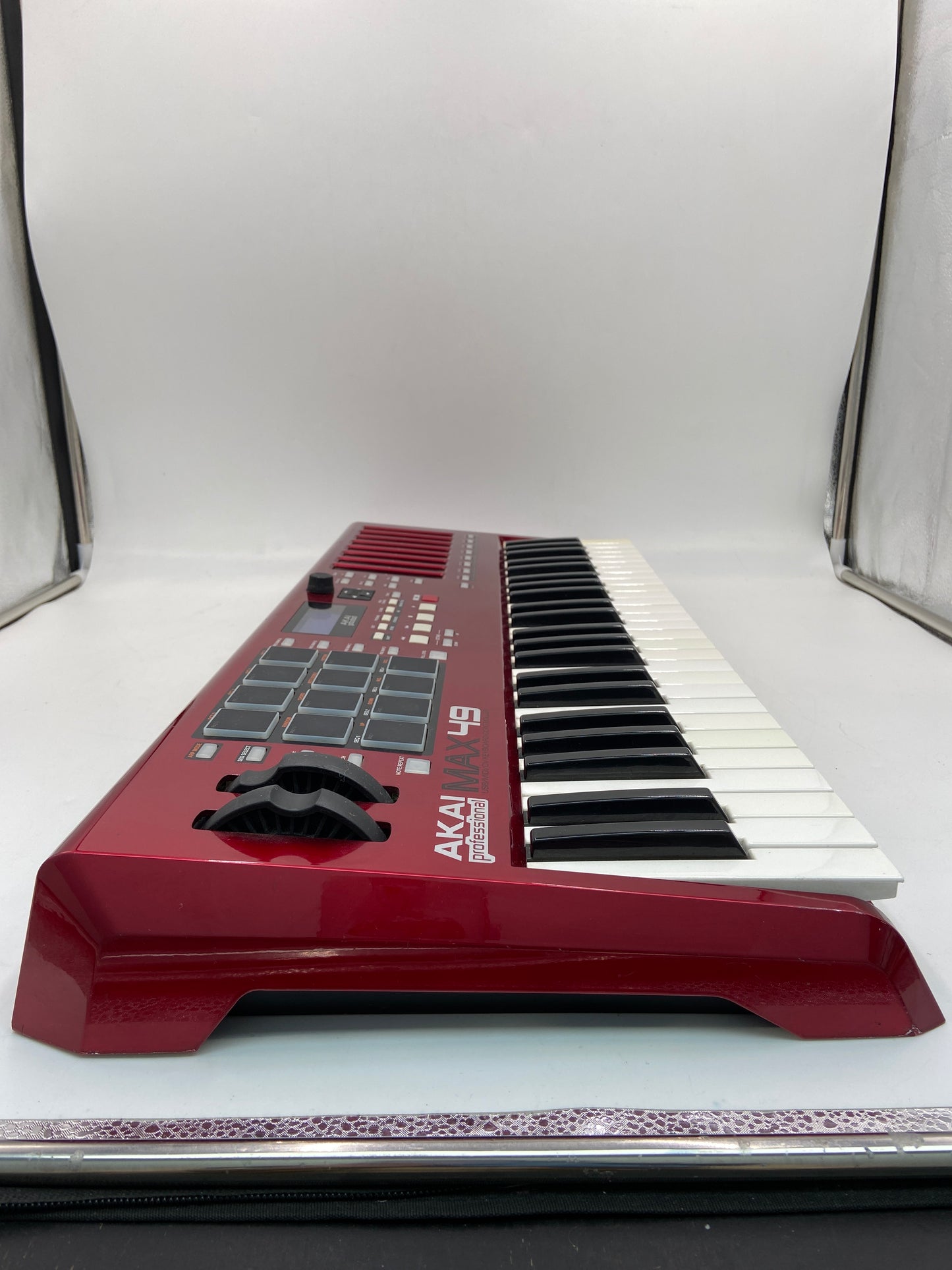 AKAI Professional Max 49 Metallic Red Keyboard Controller