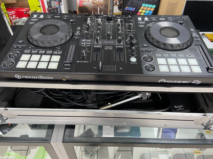 Pioneer DJ DDJ-800 2-channel DJ controller