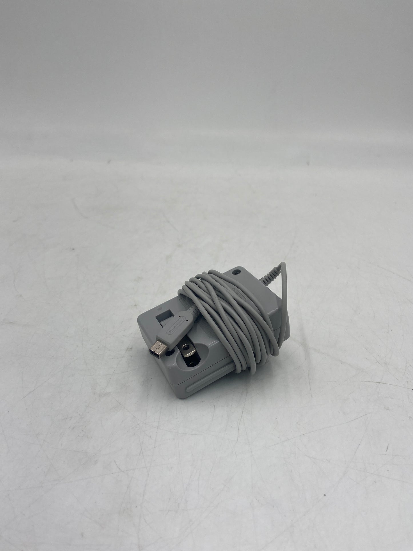 Nintendo 3DS Handheld Game Console CTR-001 Blue Bundle