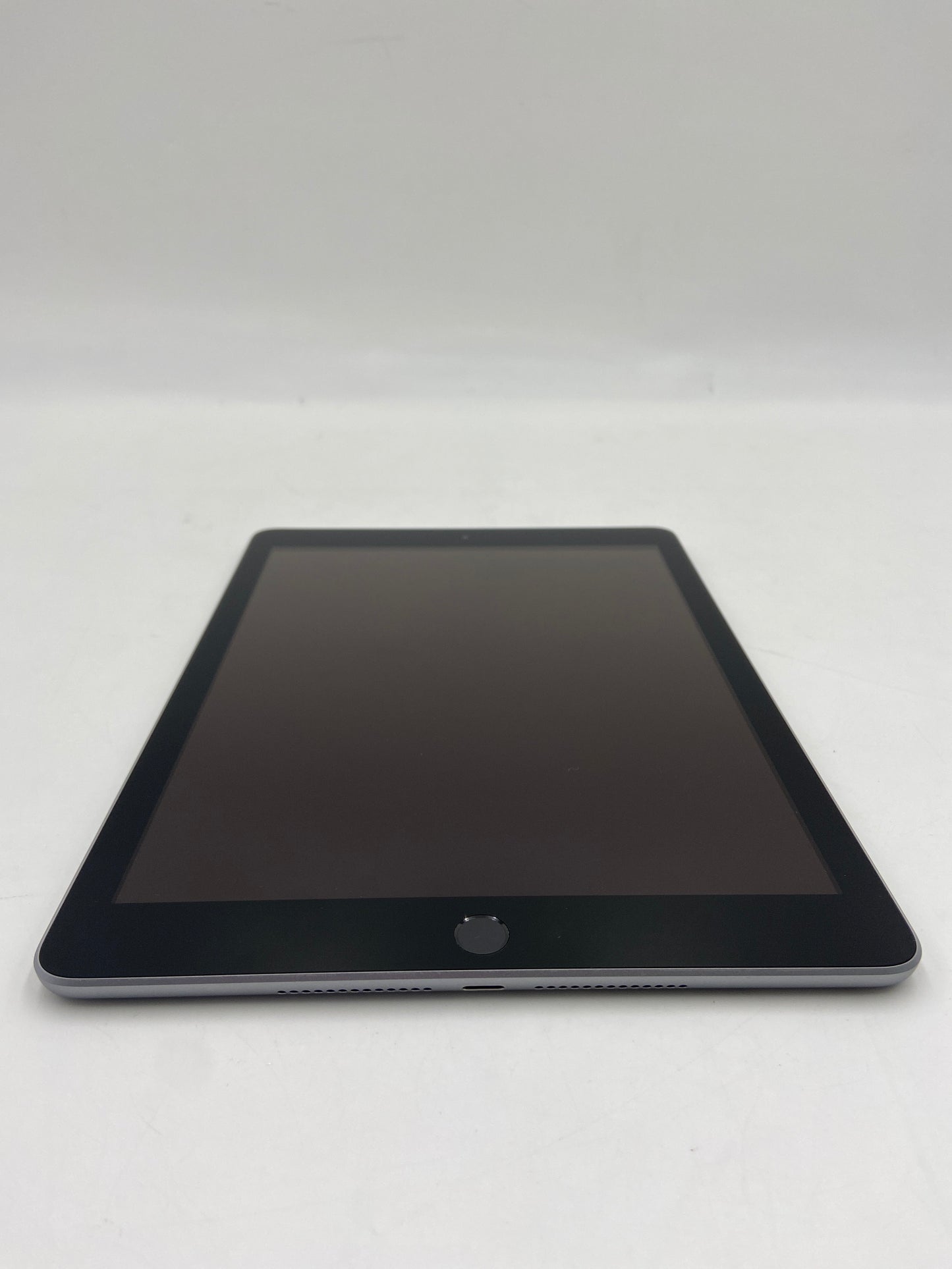 Factory Unlocked Apple iPad 6th Gen 32GB Silver MR6R2LL/A