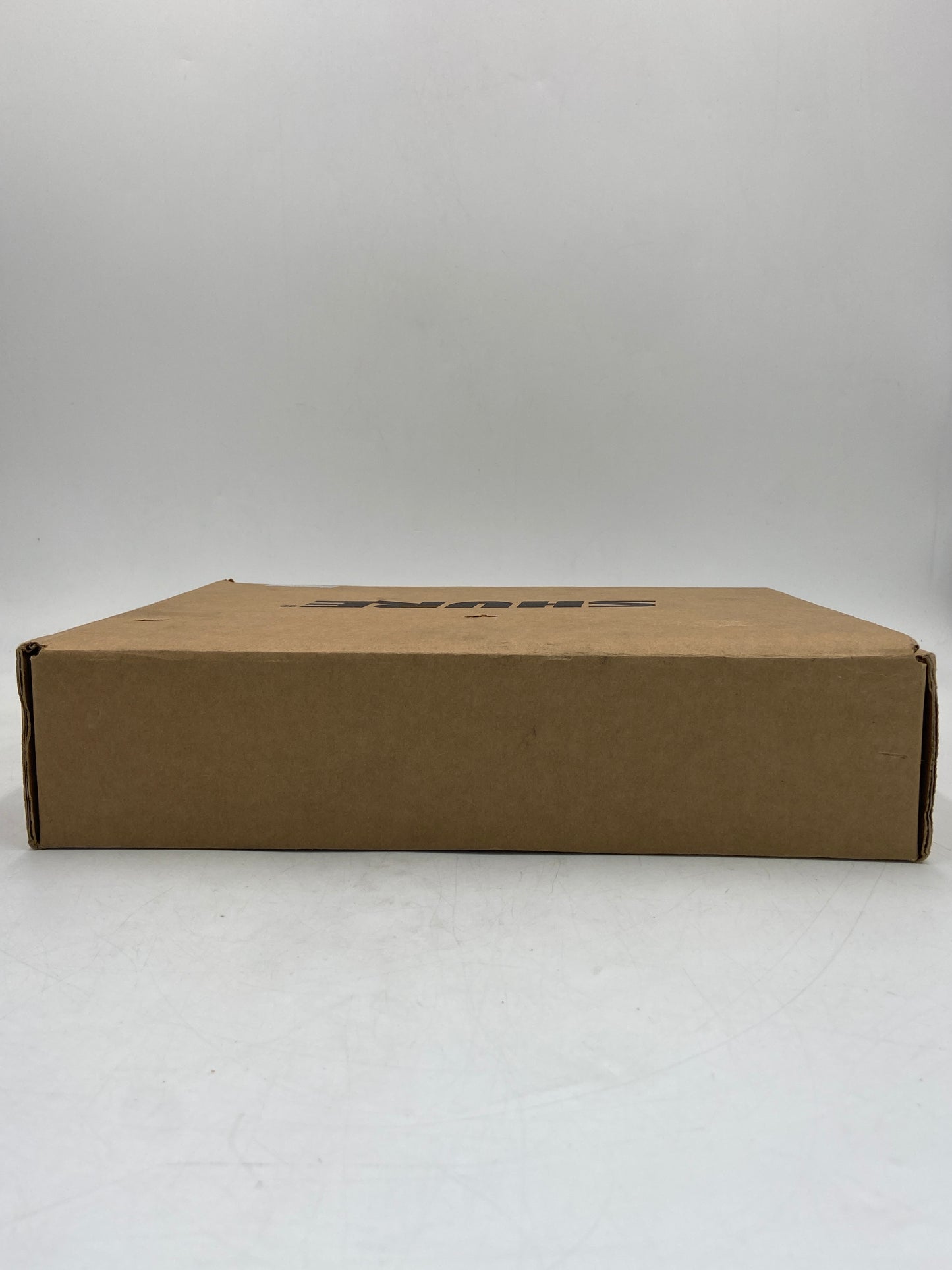 New Open Box SHURE Microphone Mixer 4-Channel Microphone Mixer SCM268