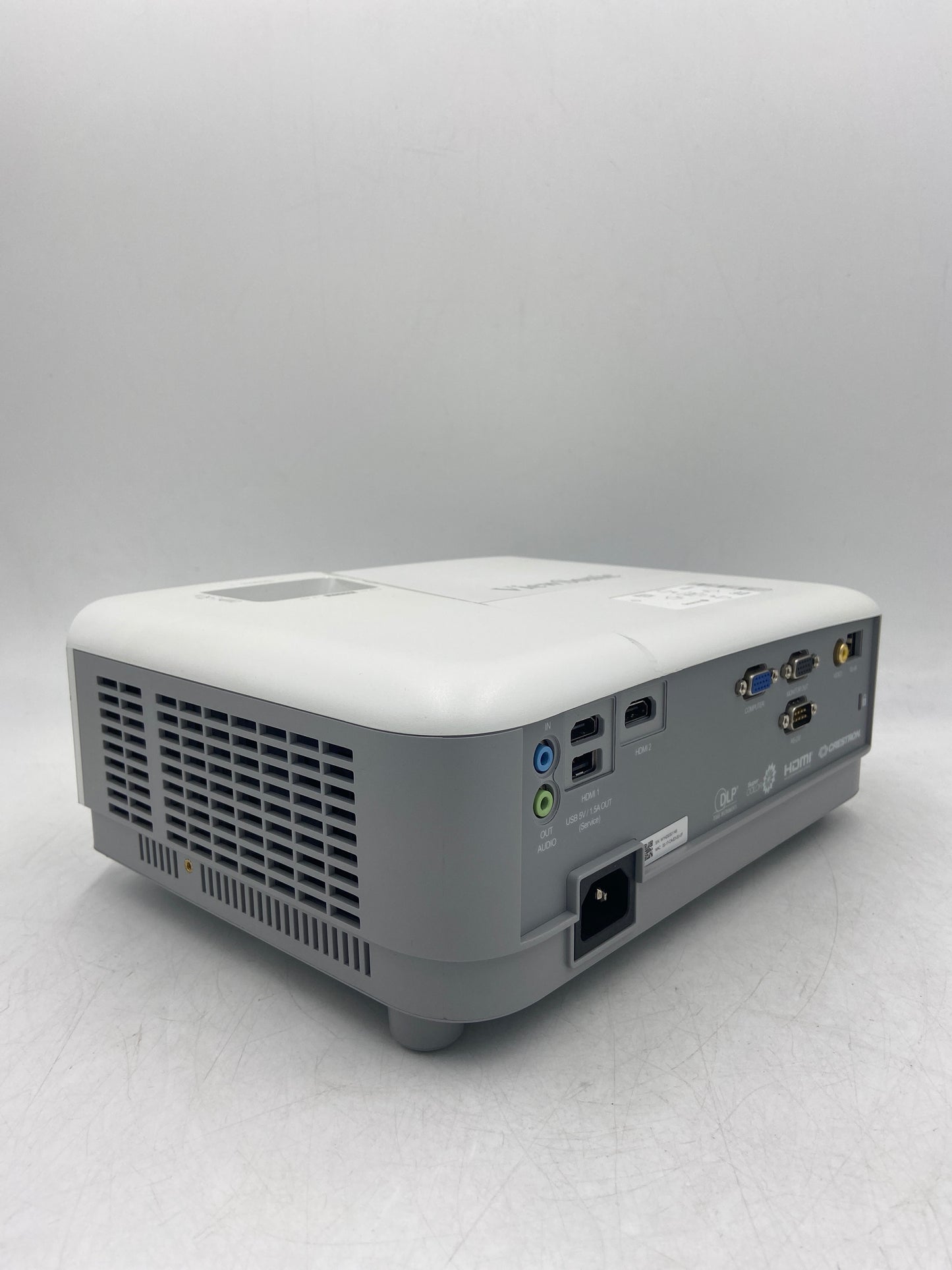 ViewSonic PG707X 1024 x 768 Pixels 1300 Ansi Lumens DLP Projector VS19090