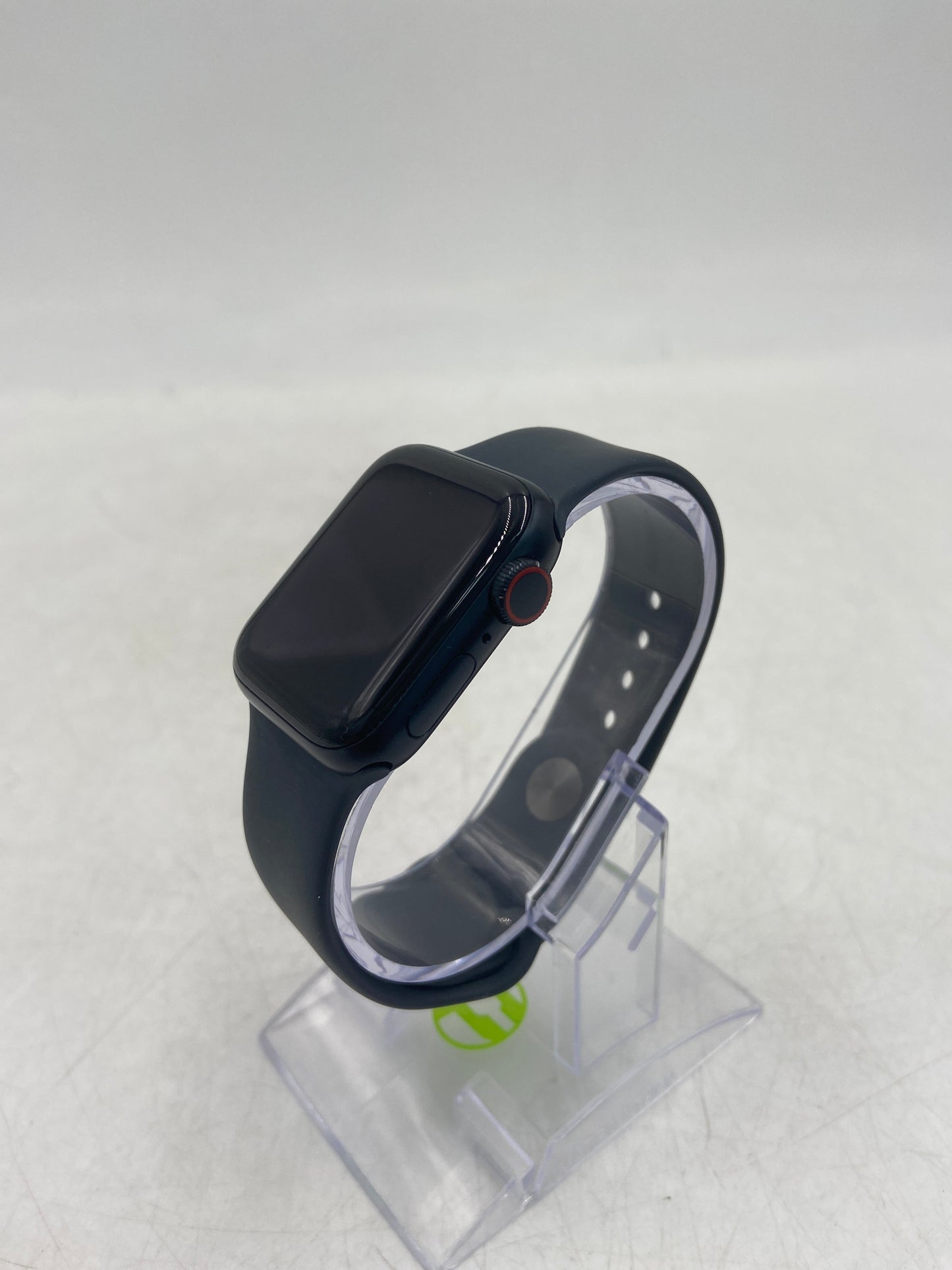 Unlocked Apple Watch SE 2nd Gen 40MM Midnight Aluminum Midnight Sport Band WK6WTNX5JL