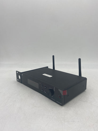 Sennheiser XS Wireless + XS Wireless 2 Receiver and Handheld Transmitter EM XSW
