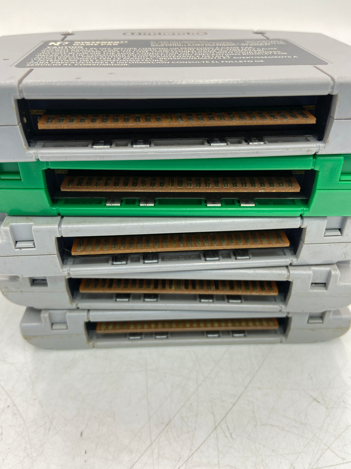 Broken Nintendo LOT OF 10 Nintendo 64 Games Mixed Cartridge Lot DAMAGED