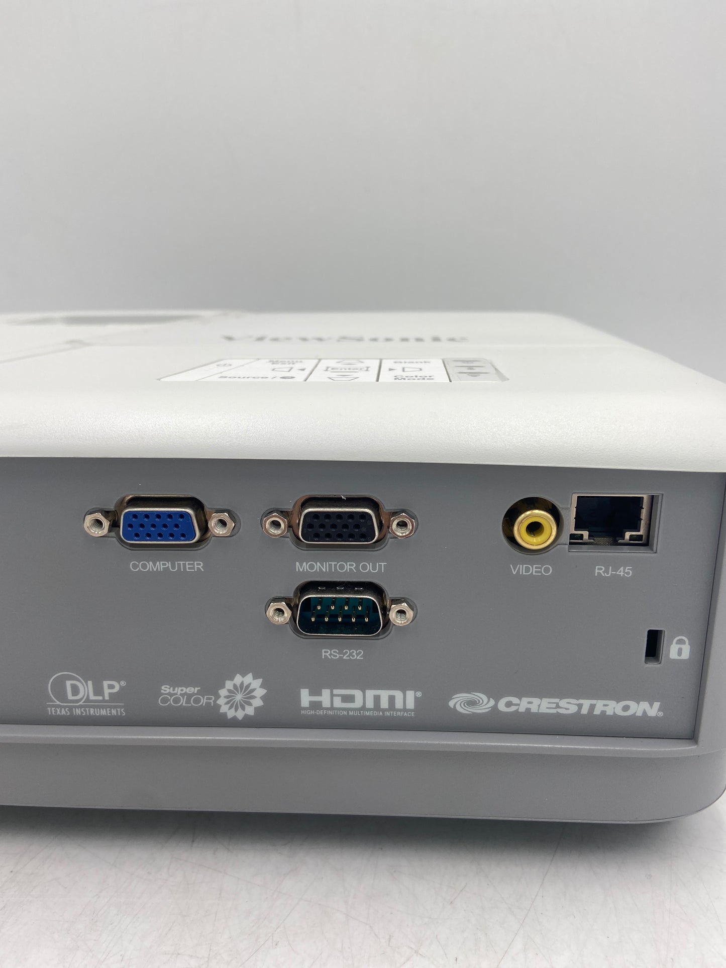 ViewSonic PG707X 1024 x 768 Pixels 1300 Ansi Lumens DLP Projector VS19090