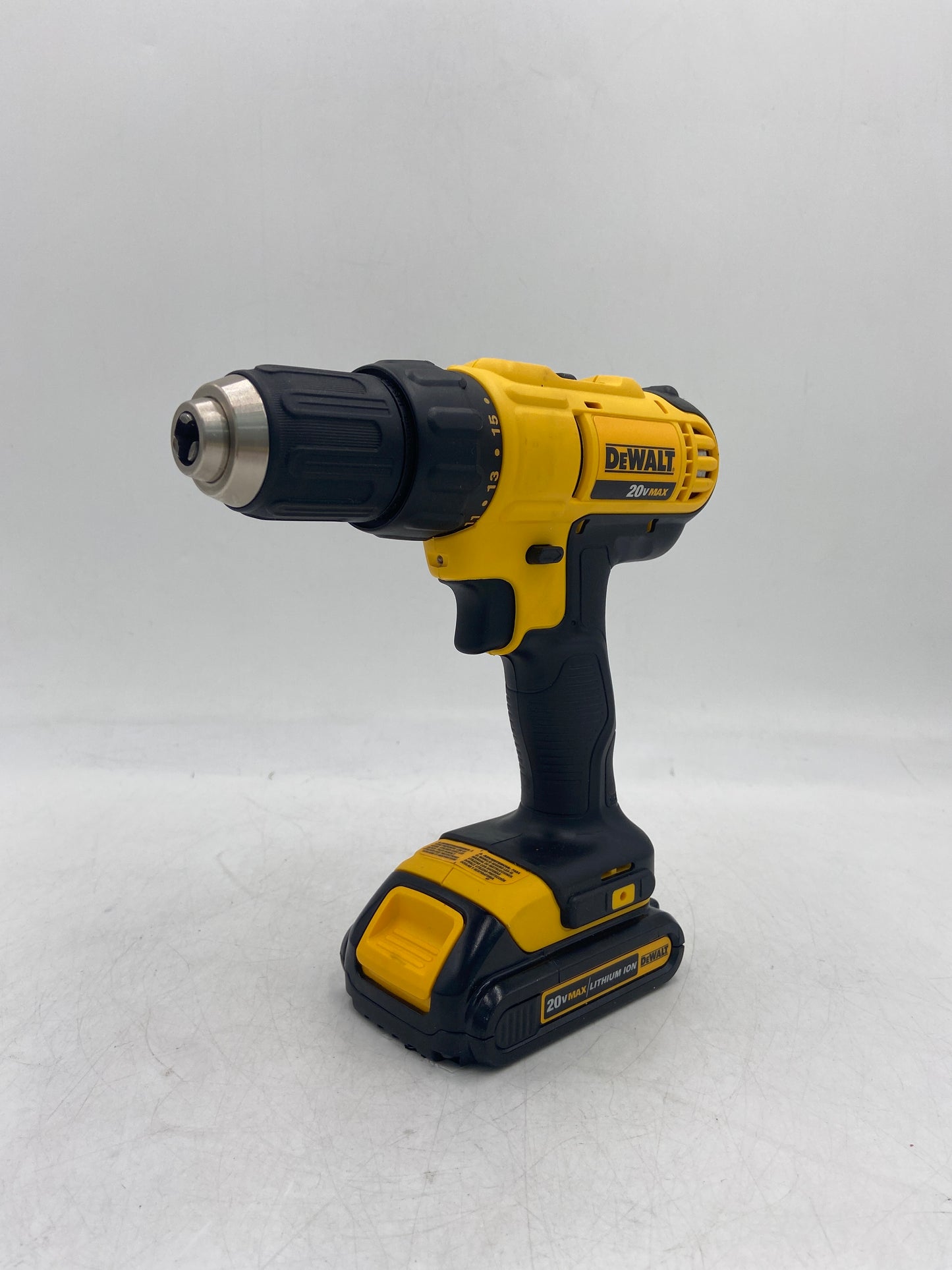 DeWalt DCD771 20V MAX 1/2" (13mm) Cordless Drill Driver Power Tool