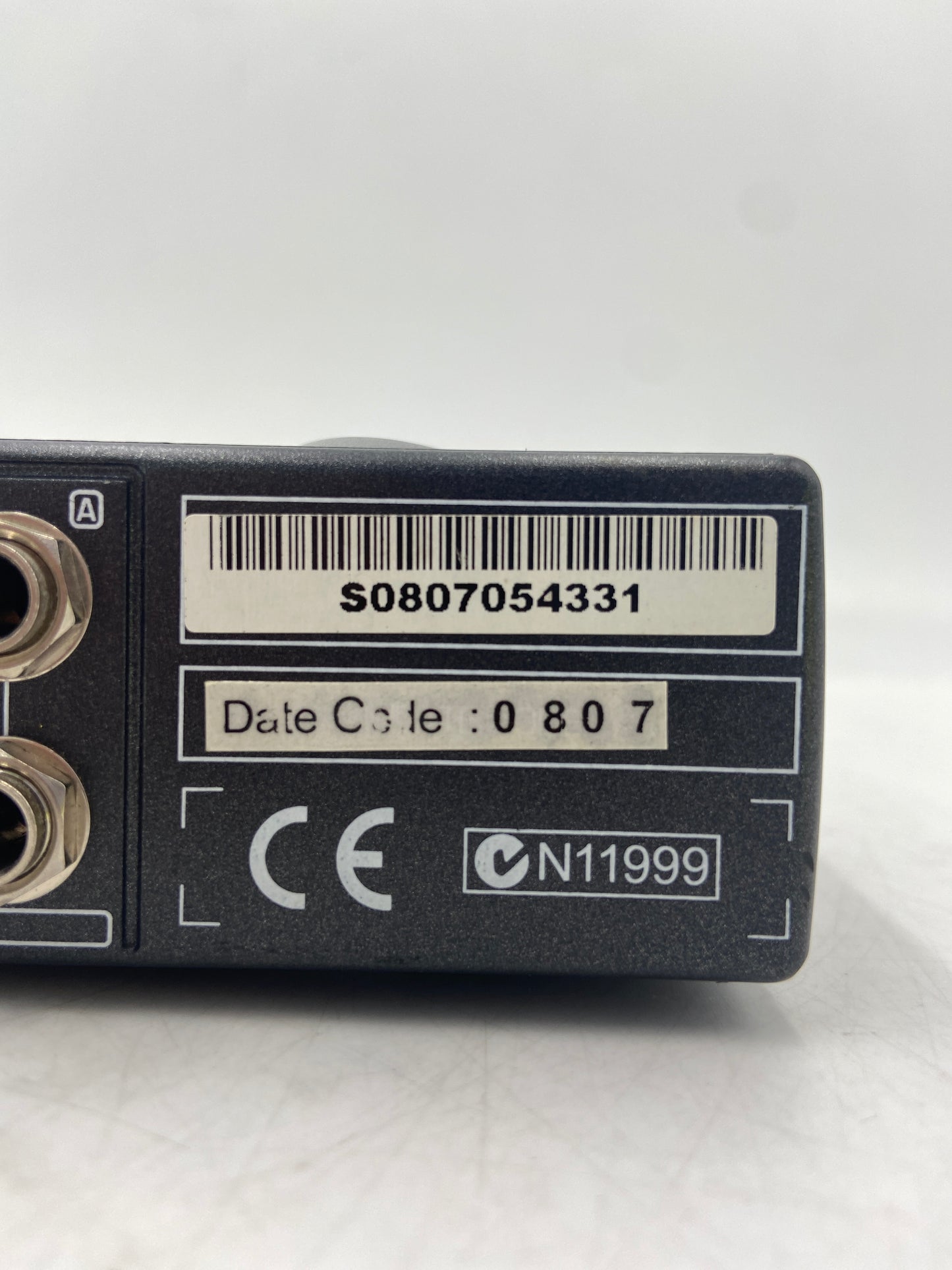 BEHRINGER MINIAMP AMP800 4-Channel Stereo Headphone Amplifier  P0331