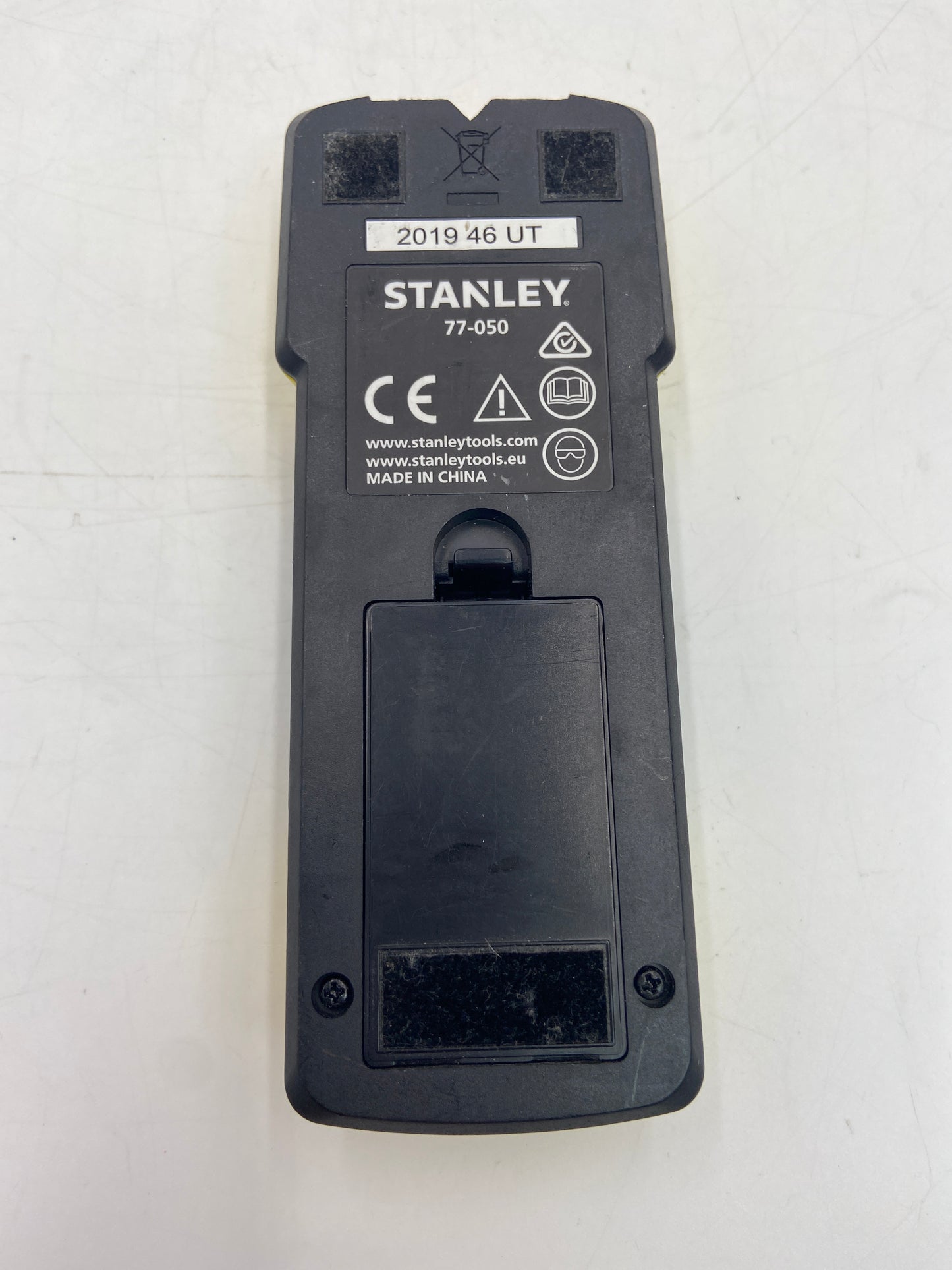 STANLEY Edge Detect 3/4'' Stud Finder 77-050