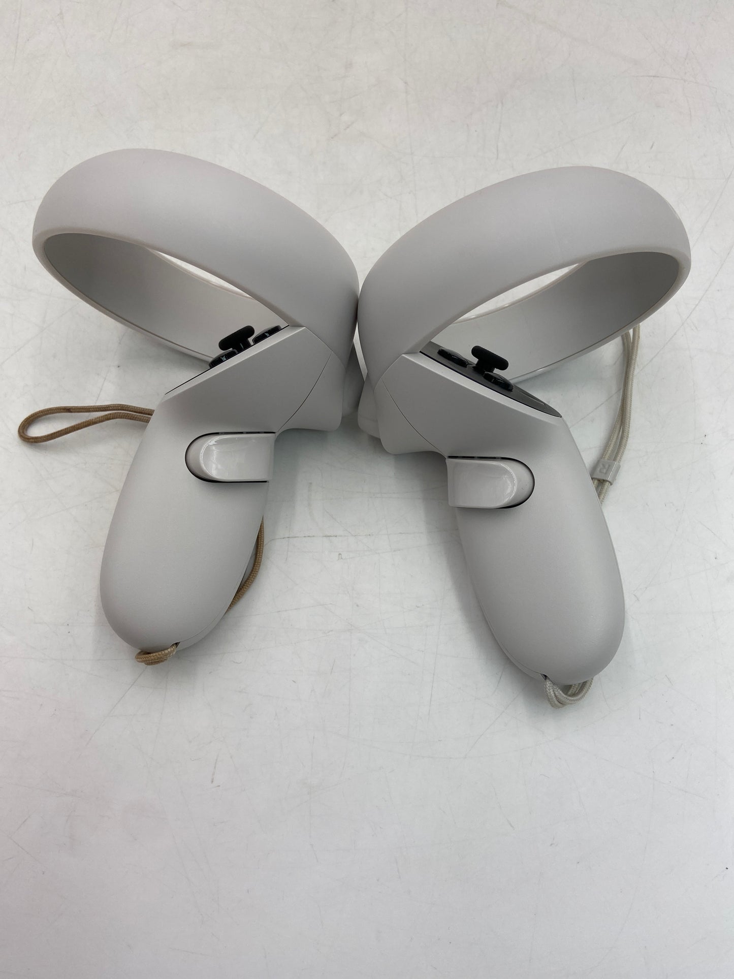 Meta Quest 2 128GB Standalone All-in-One VR Headset KW49CM