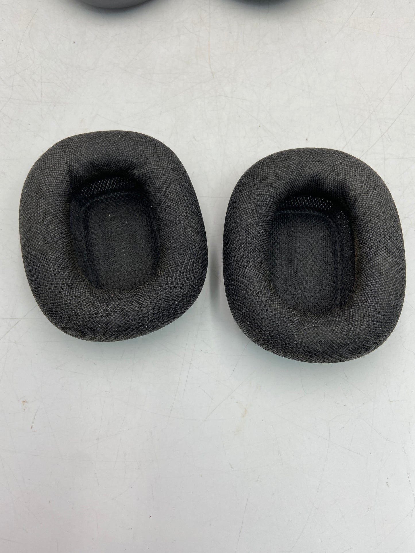 Broken Apple AirPods Max Wireless Over-Ear Headphones Space Gray MGYH3AM/A Bluetooth Issues