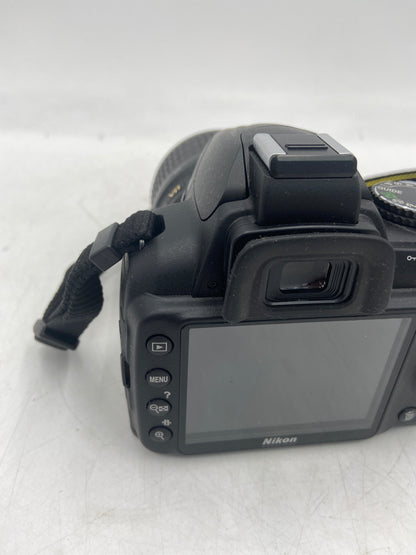 Nikon D3000 10.2MP Digital SLR DSLR Camera