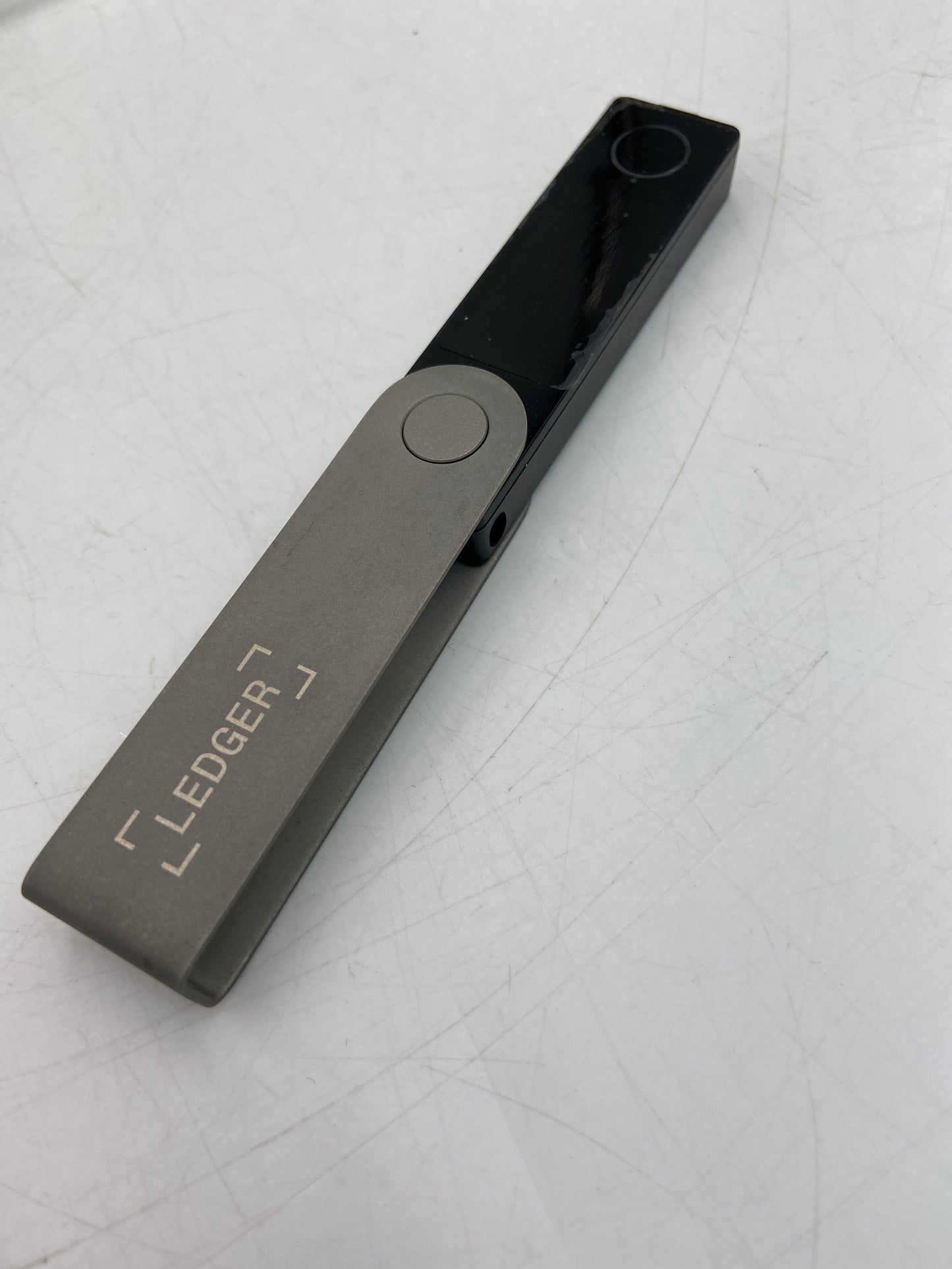 Ledger Nano x Crypto Hardware Wallet