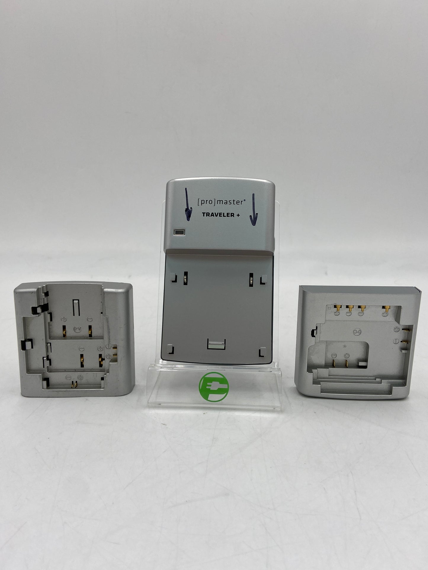[PRO] Master Lithium Ion Worldwide Traveler + Battery Charger 9176