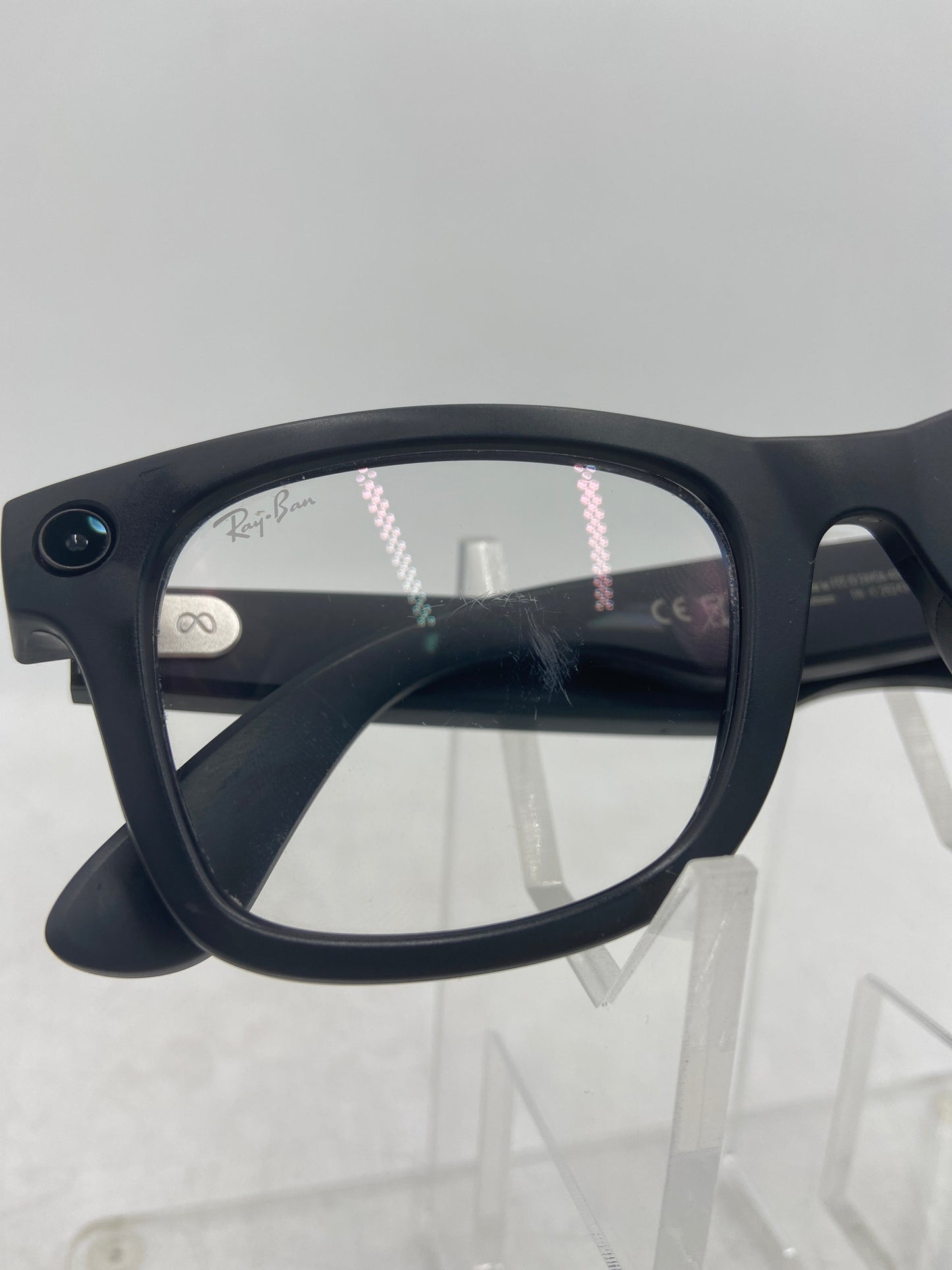 Meta Ray-Ban Gen 2 Black Transparent Lens Smart Glasses RW4012 Missing Screw