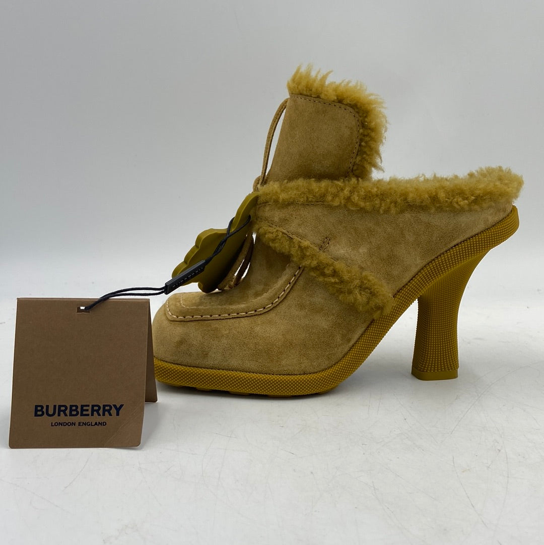 New No Box Burberry Suede and Shearling Highland Mules 160741A4155 Size 36 NWT