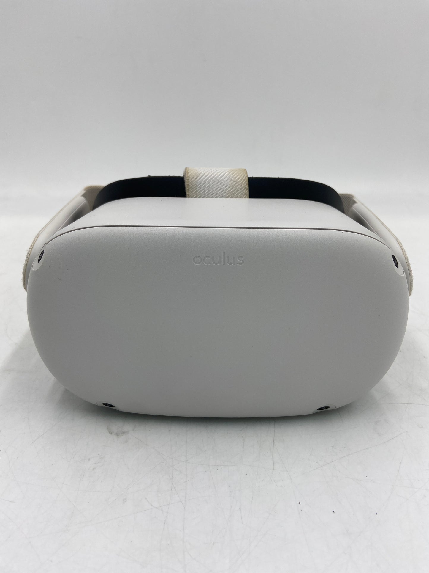 Oculus Meta Quest 2 Standalone All-in-One VR Headset KW49CM