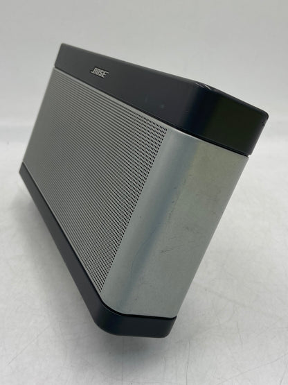 Bose SoundLink III Bluetooth Speaker Silver 414255