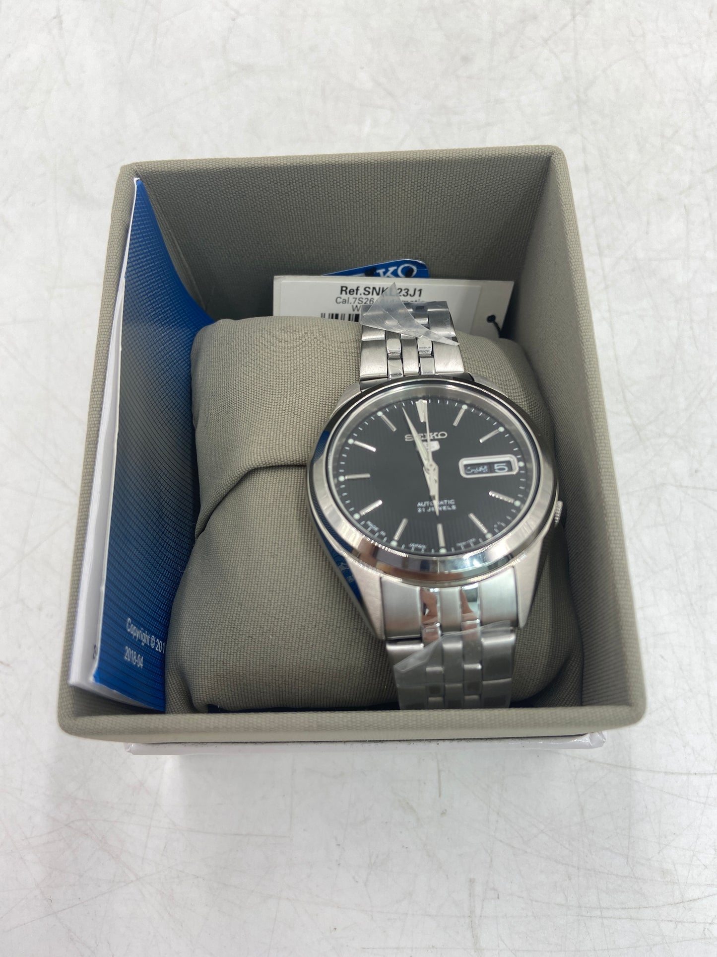 New Seiko 5 Automatic Black Dial Stainless Steel  Men's Watch SNKL23J1