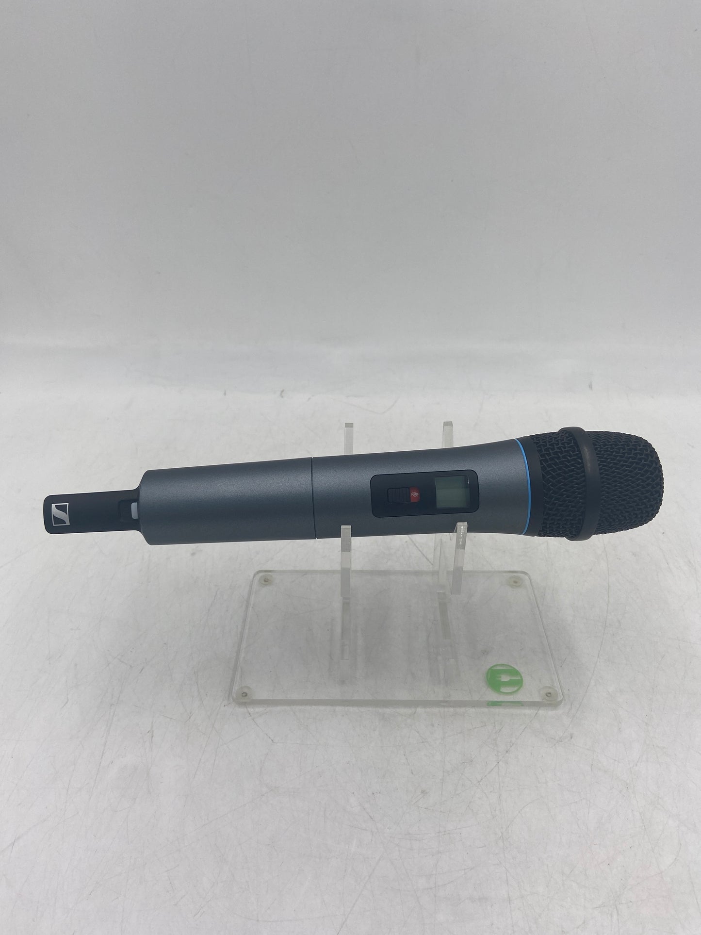 Sennheiser XS Wireless + XS Wireless 2 Receiver and Handheld Transmitter EM XSW