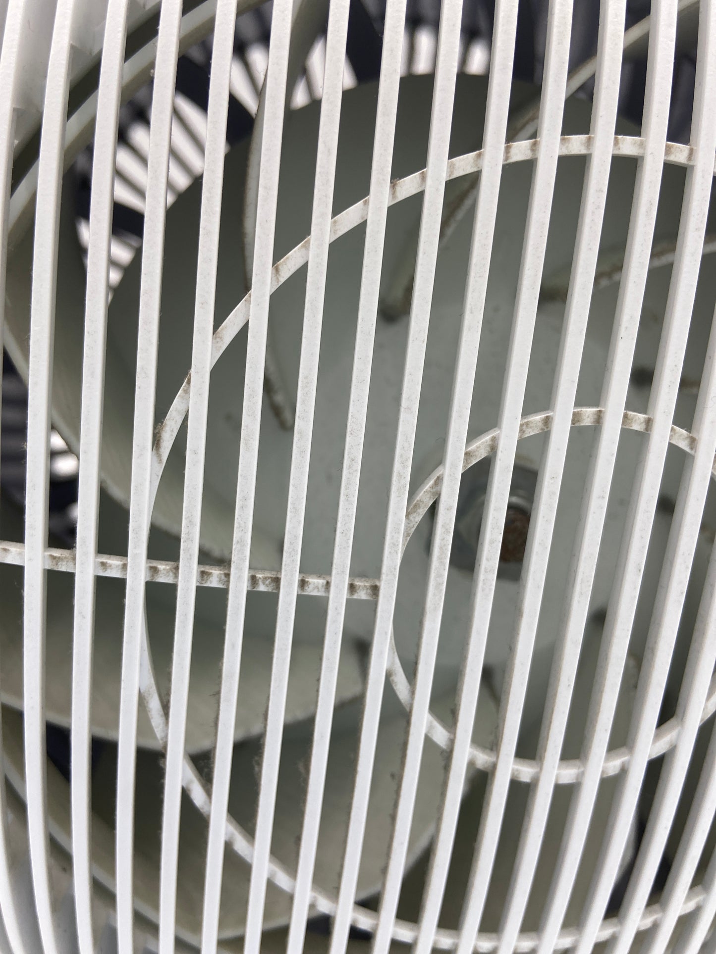 Snooz Breeze2 Mini Fan SNOOZ-BRZ White