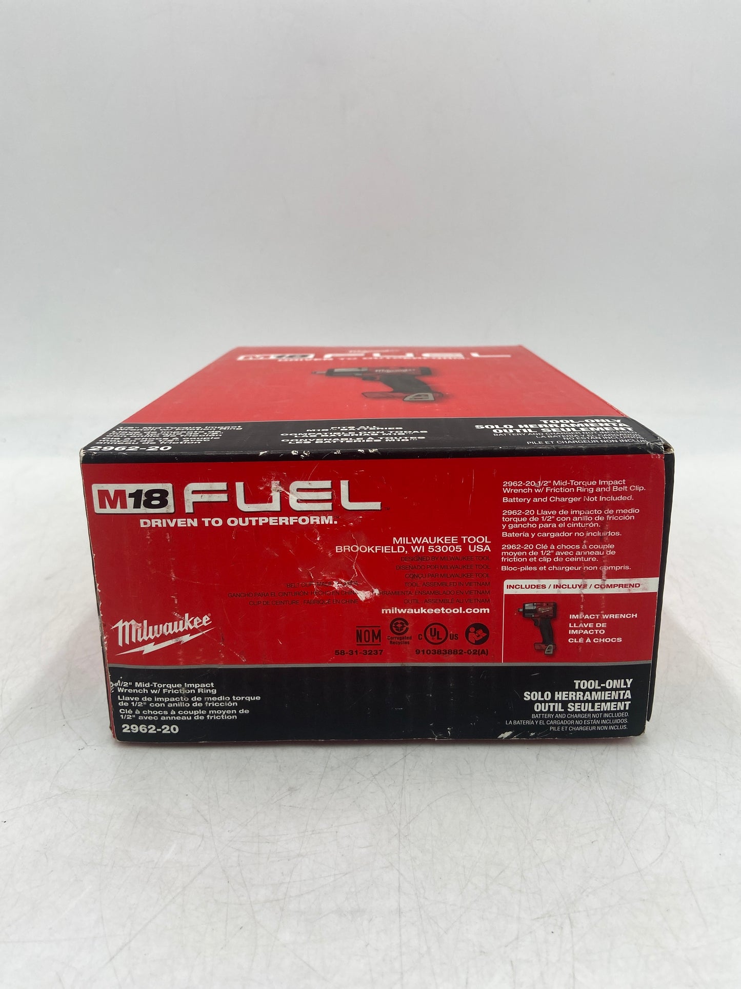 New Milwaukee 2962-20 M18 18V Mid-Torque Impact Wrench